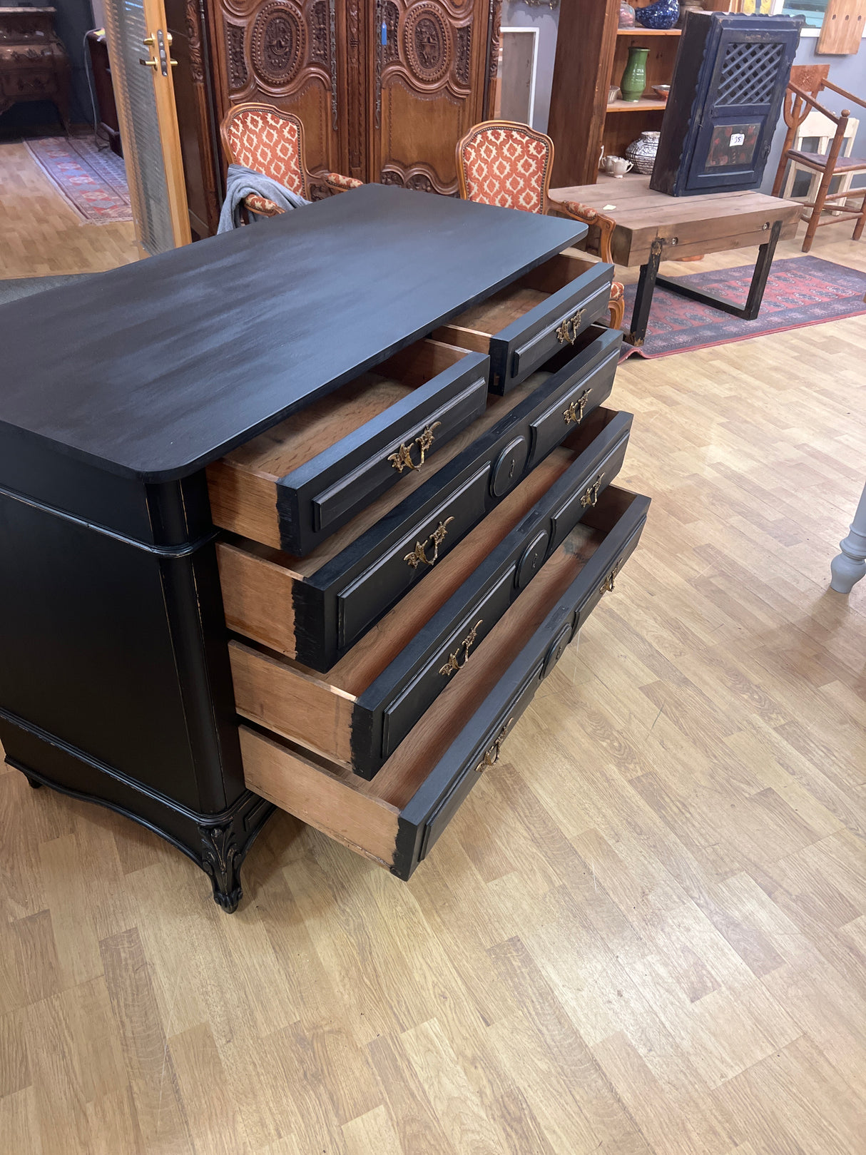 Rococo chest of drawers W 132cm, D 57cm and H 90cm