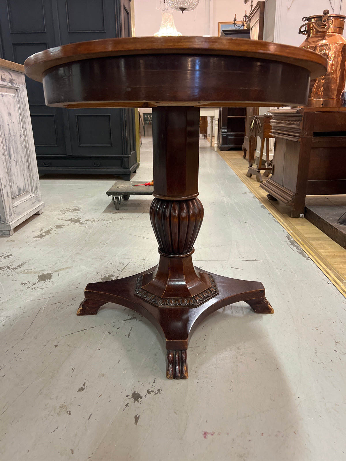 Biedermeier pöytä L. 102cm, S. 72cm ja K. 74cm