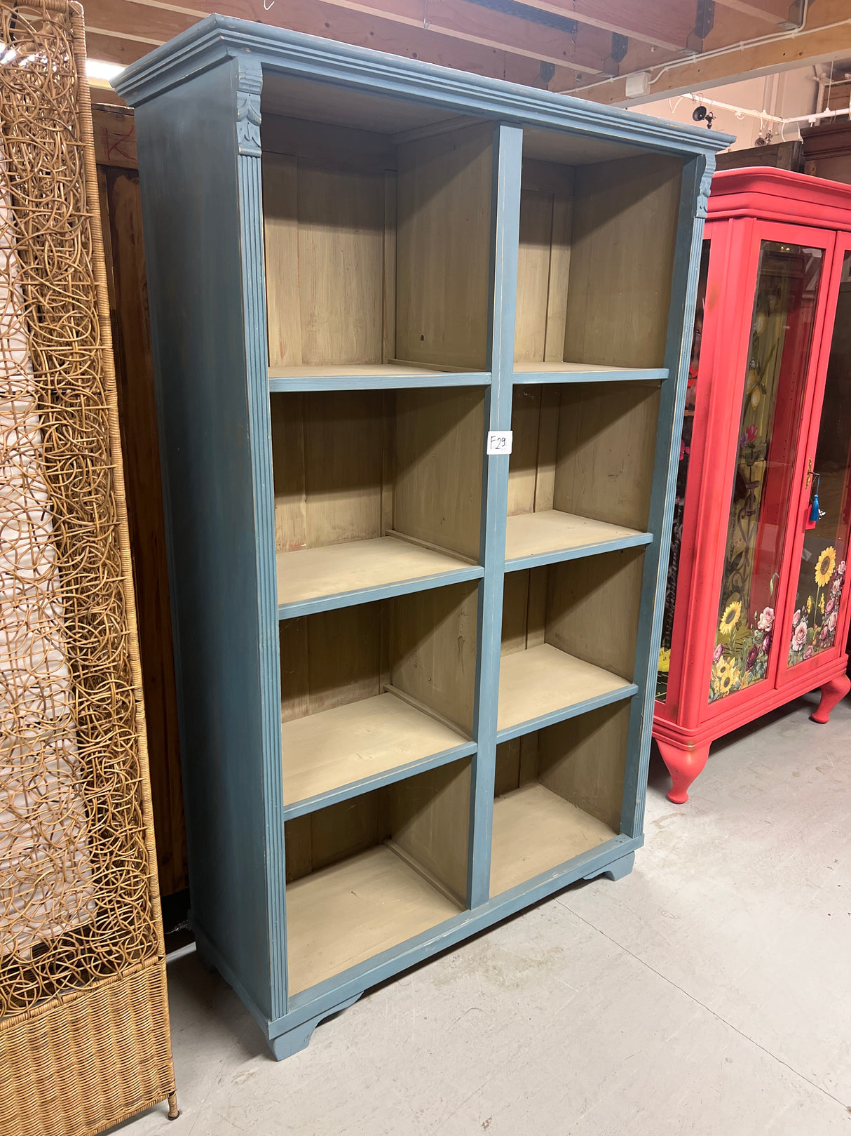 Avolokerikko L. 117,5cm, S. 43,5cm ja K. 180,5cm