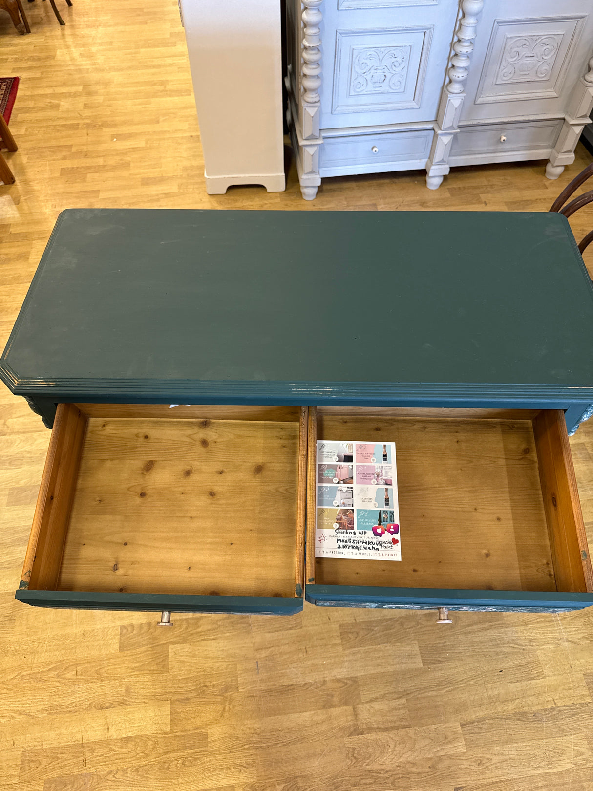 Maalattu senkki L.102cm, S,44.5cm, K.86.5cm