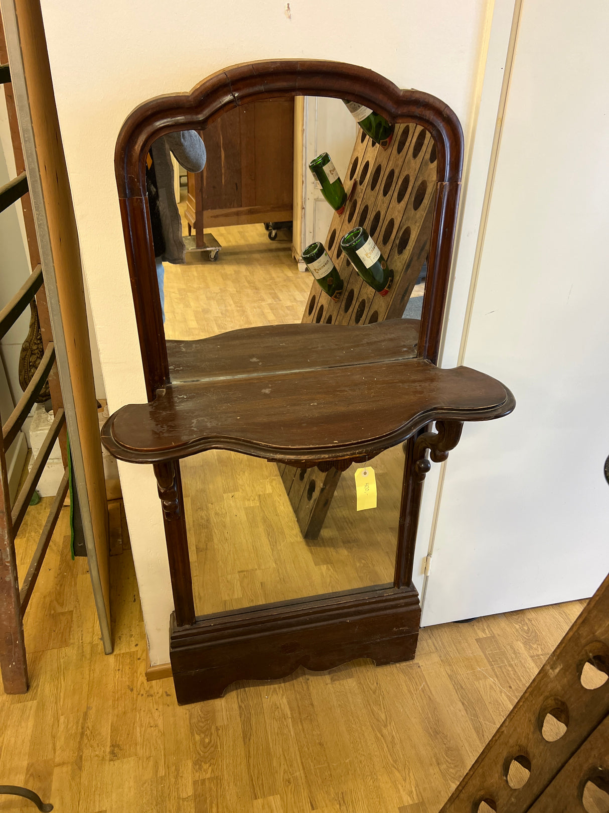 Trymoo-peili / eteiskaluste