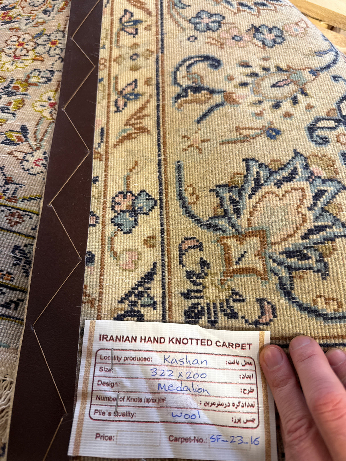Upea aito käsinsolmittu villamatto 322cm x 200cm Kashan