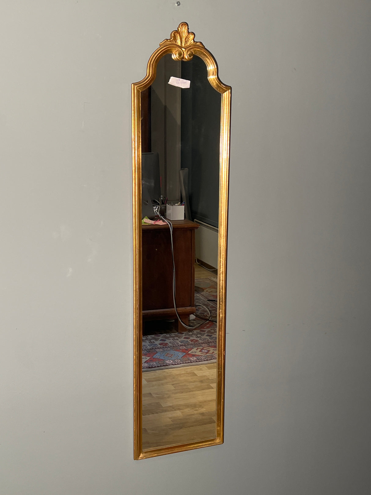 Pystypeili, rokokoo. K. 129cm ja L. 30cm