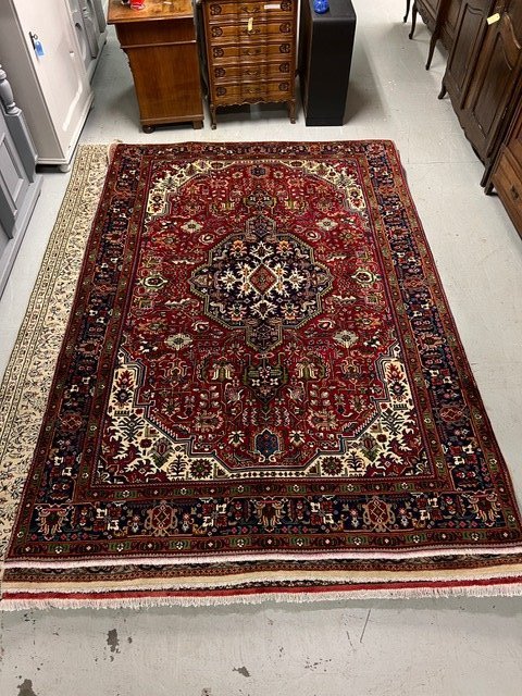 Upea aito käsinsolmittu villamatto 298cm x 206cm Täbriz