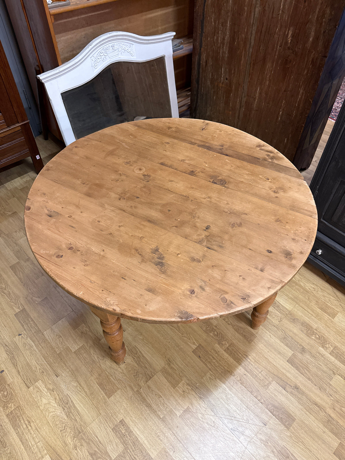 Talonpoikais-ruokapöytä H.120cm,K.77cm