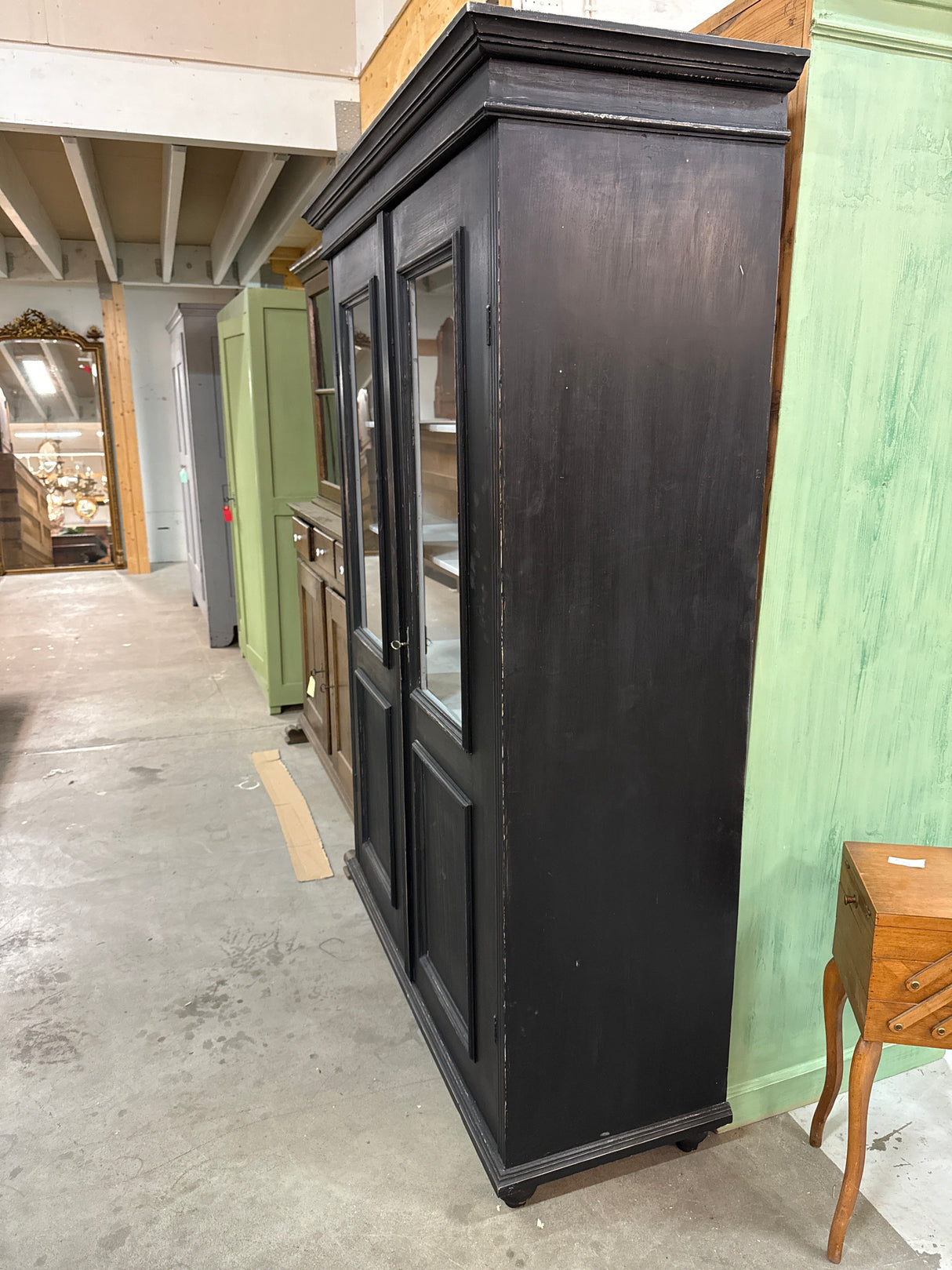 Vitriinikaappi L.129cm, S.50.5cm, K.188cm