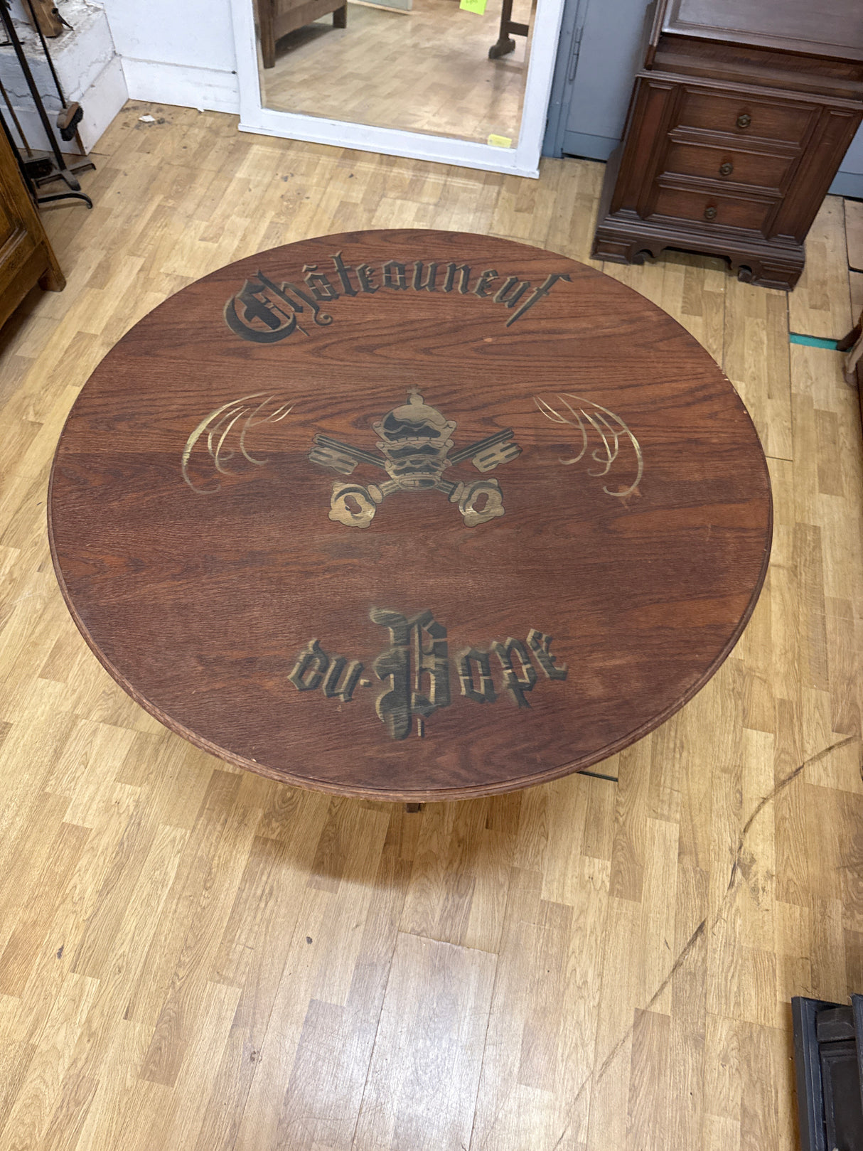 Ranskalainen taitettava bistropöytä halkaisija 115cm, K. 67.5cm