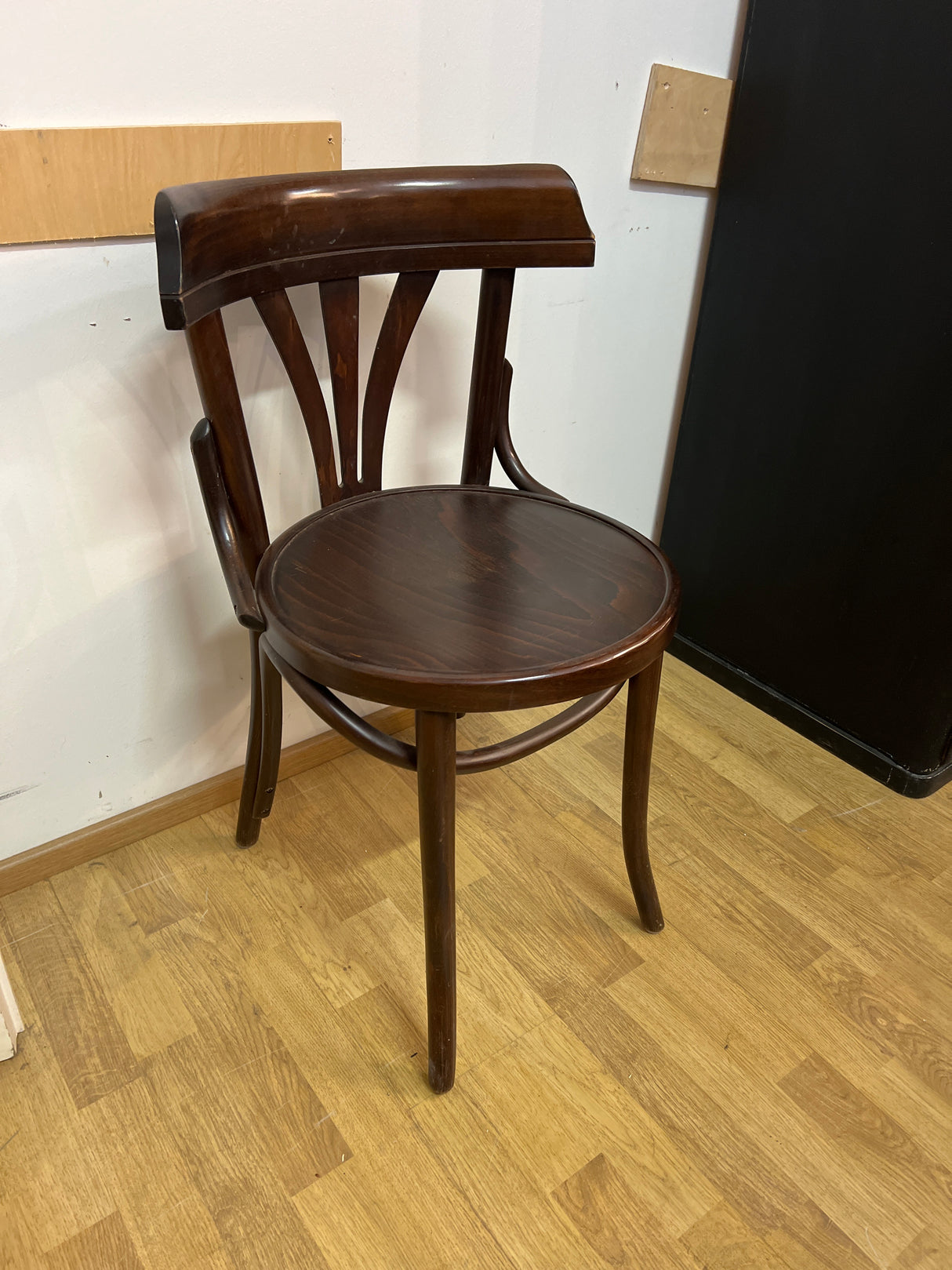 Thonet tyyliset tuolit 6 kpl.