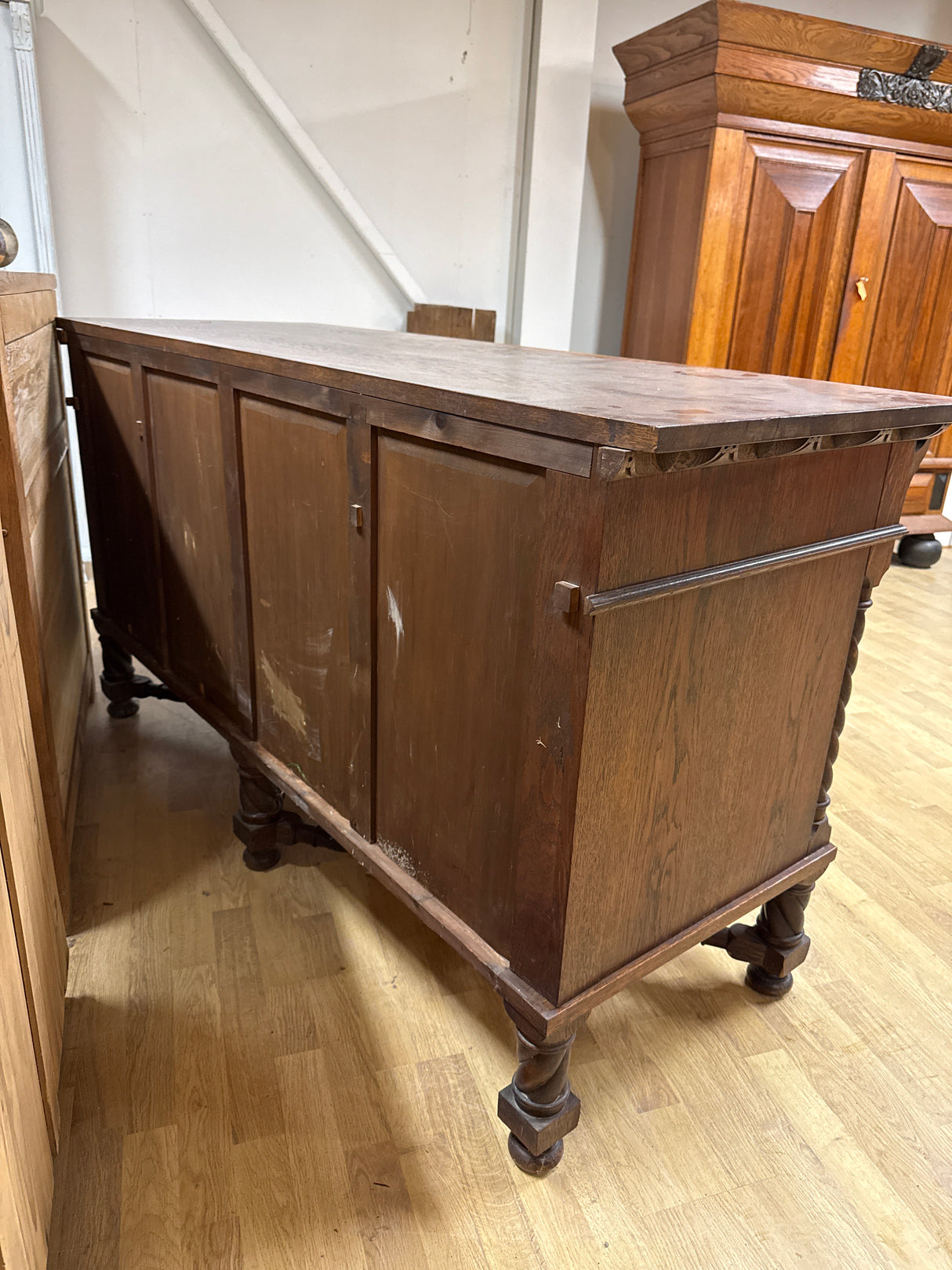 Barokki-senkki L.168cm, S.62cm, K.91.5cm