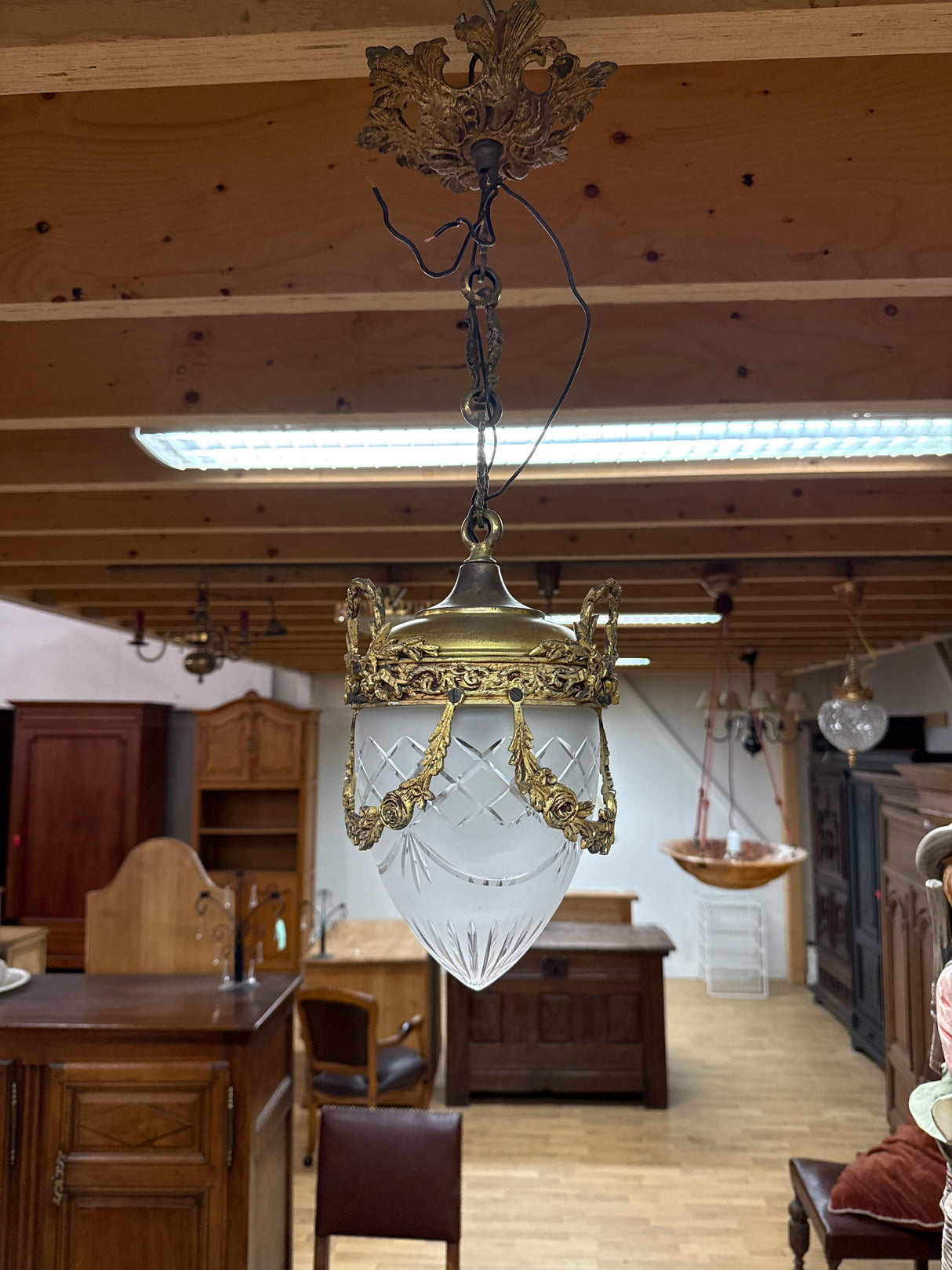 Empire "egg lamp" W.29cm, H.19cm