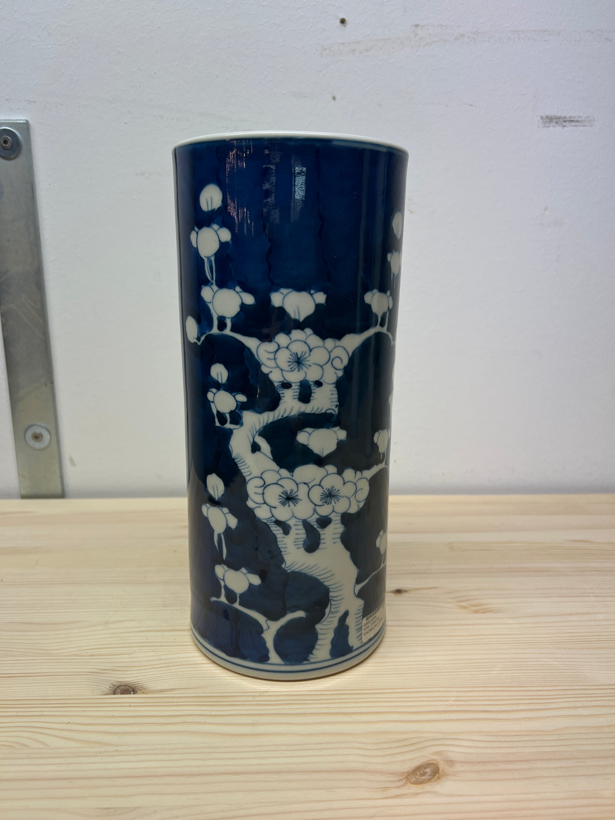 Käsinmaalattu posliinimalja K.28cm