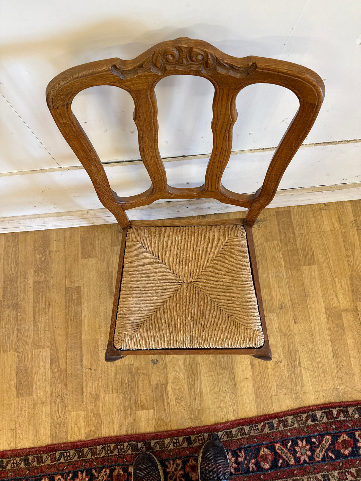 Rococo chair available 6 pcs