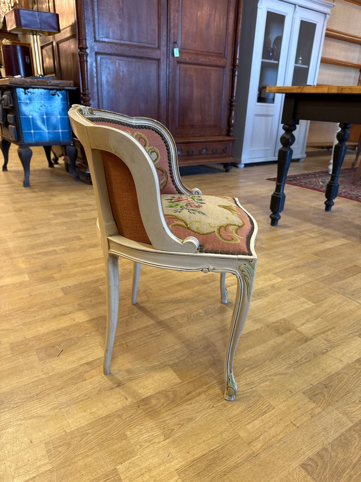 Rococo tapestry upholstered chair, W.48.5cm, D.48cm, H. 67cm, seat height 41cm