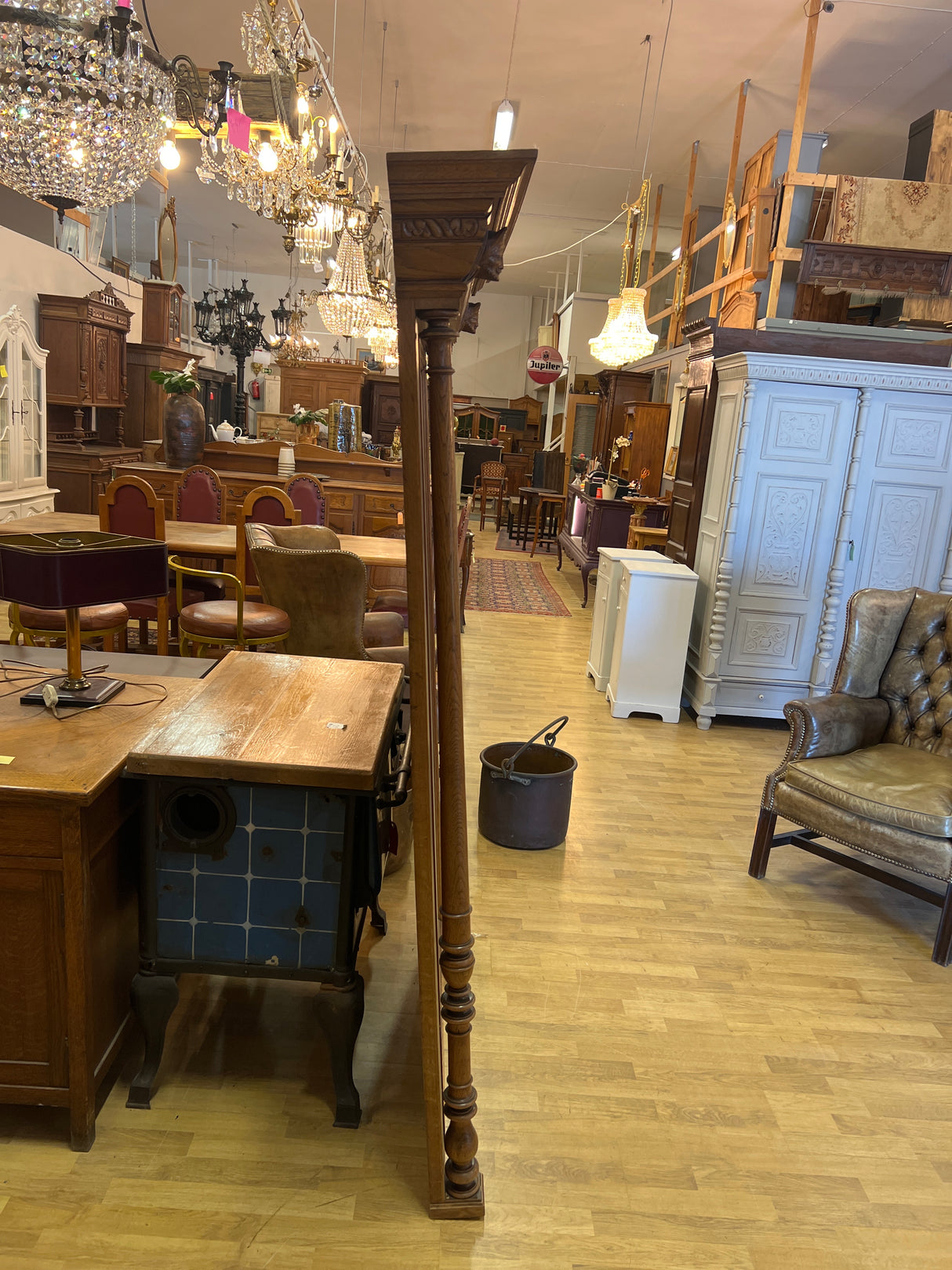 Renaissance full-length mirror W. 127cm and H. 185cm.