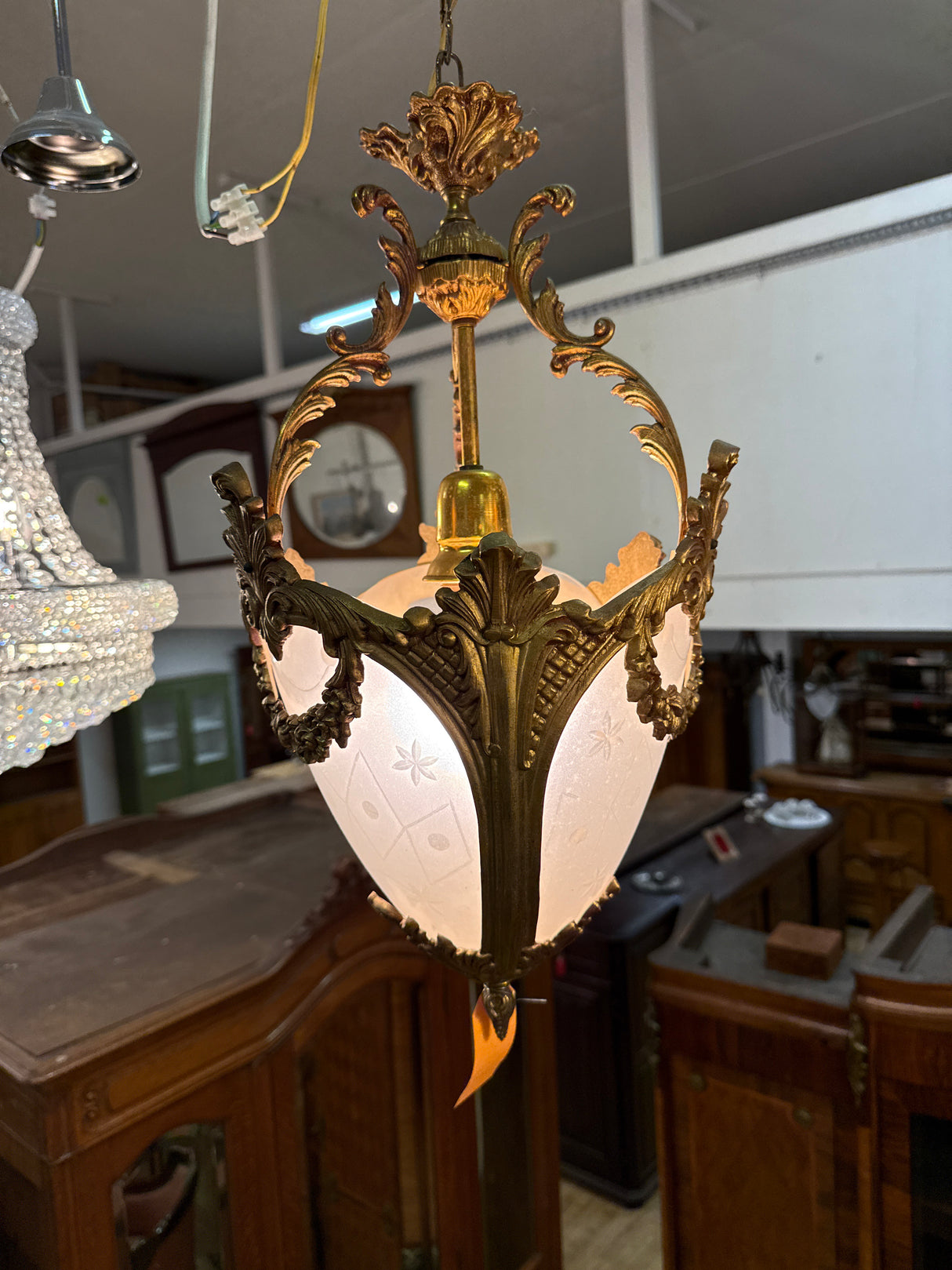 Gorgeous brass lamp W.50cm, H.28cm