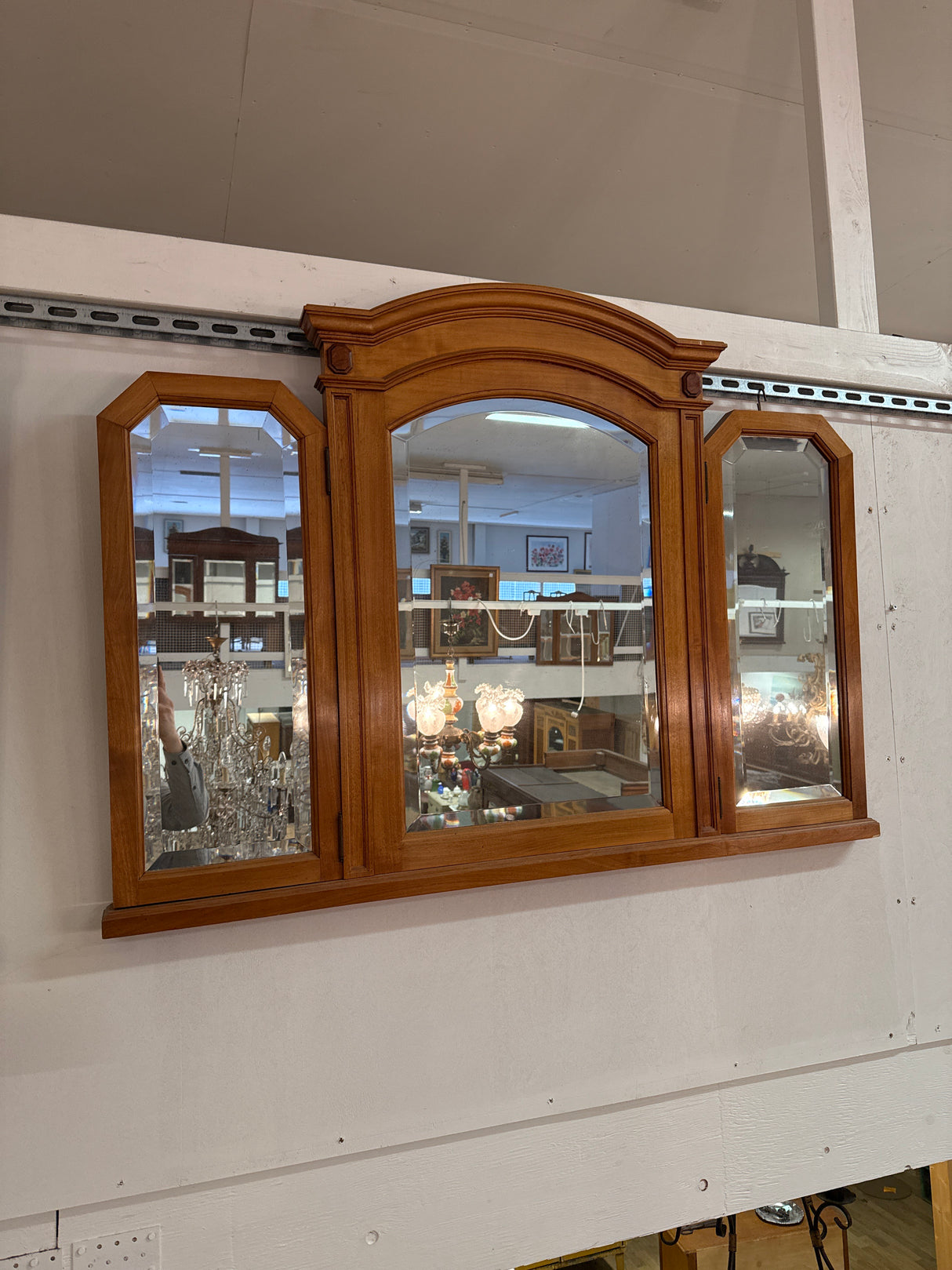 Beautiful three-part mirror