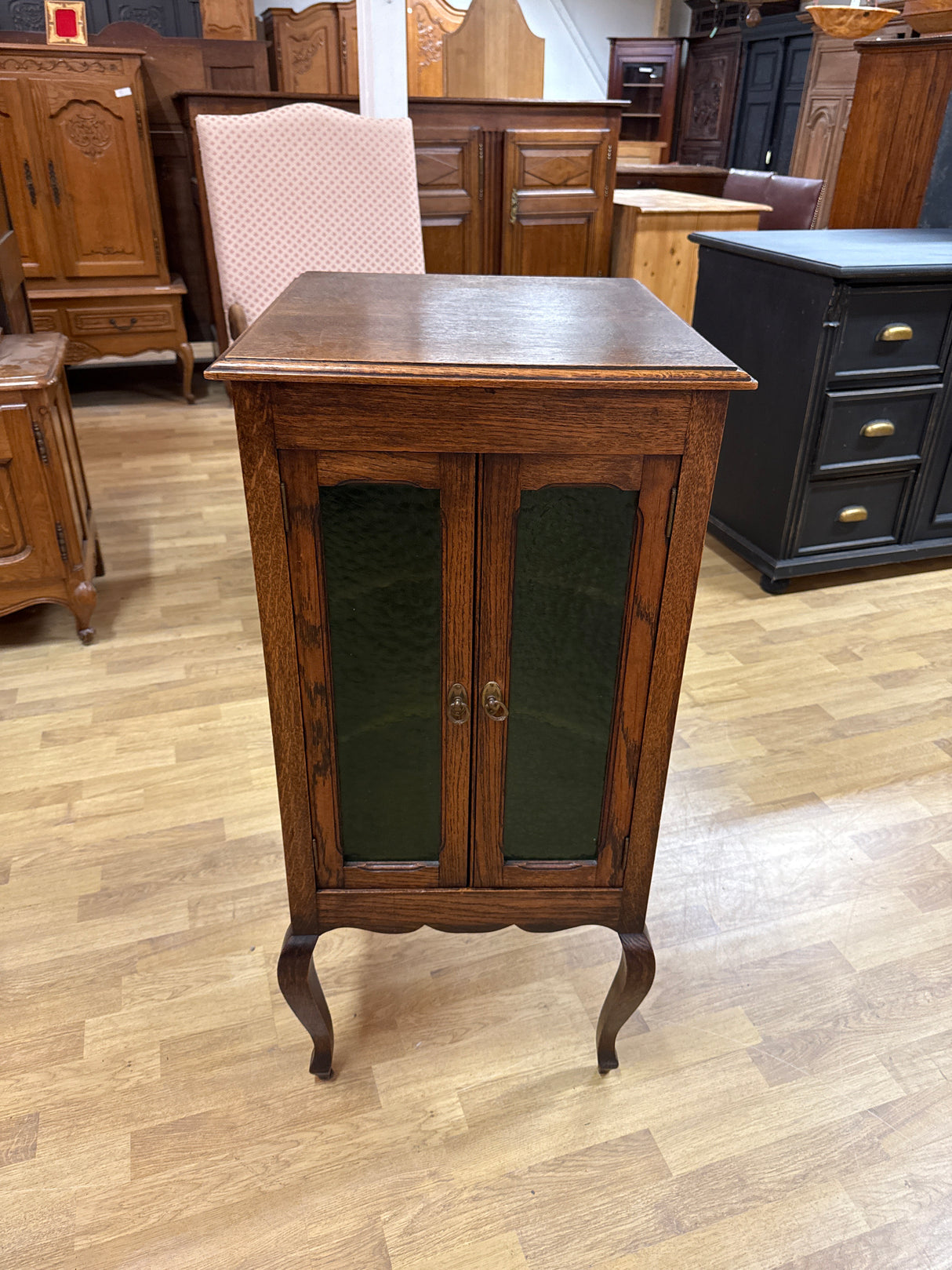 Small cabinet W.45.5cm, D.52cm, H.95.5cm