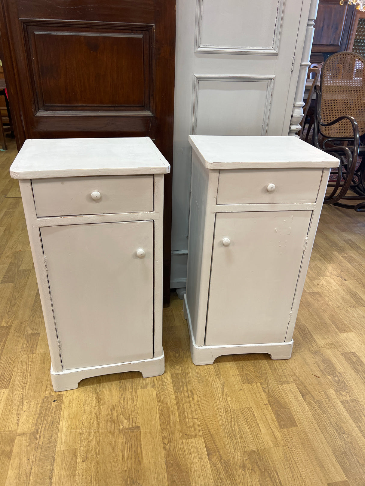 Pair of rustic bedside tables, W.41cm, D.36cm and H.80.5cm.