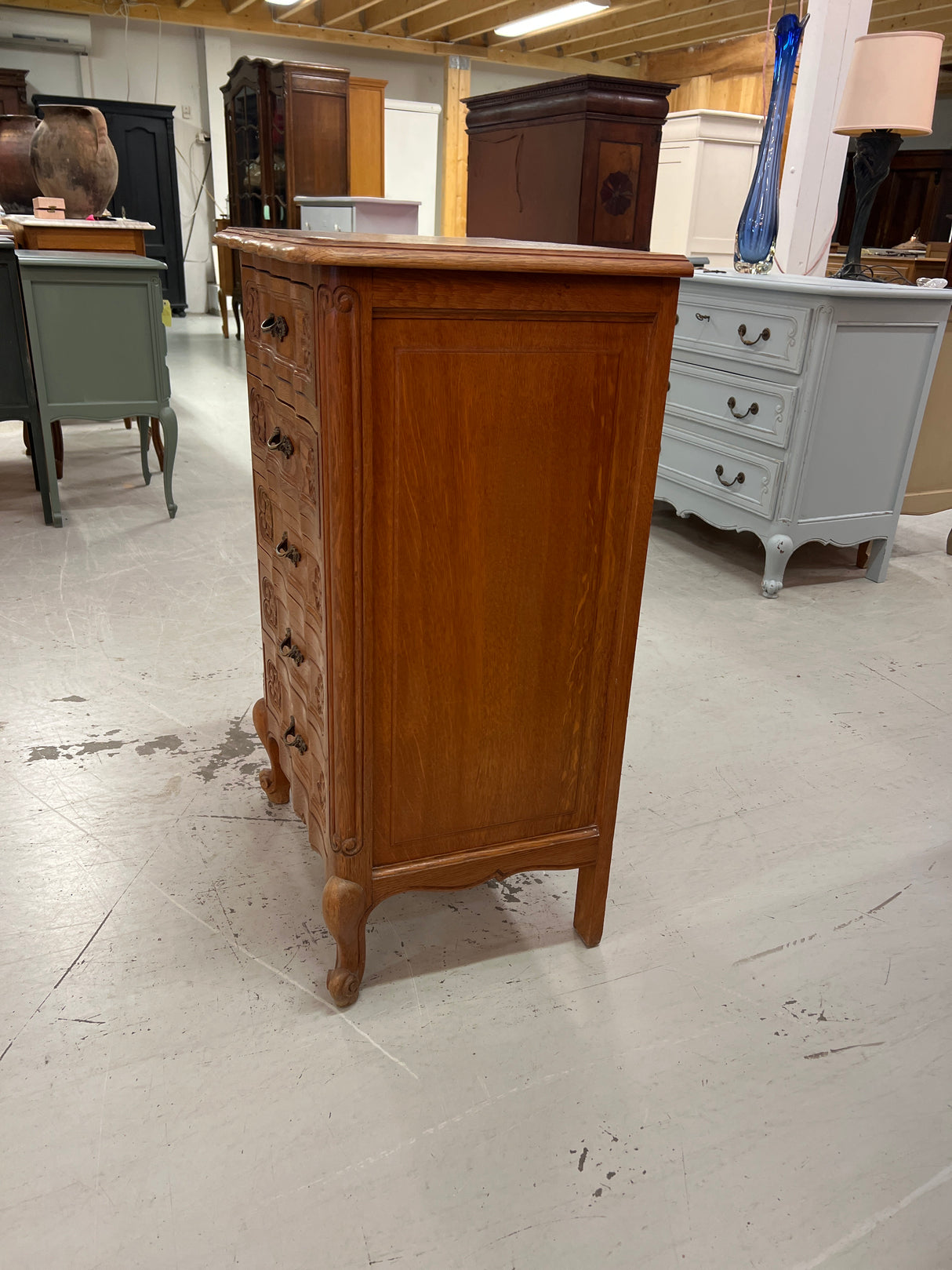 Rococo chest of drawers