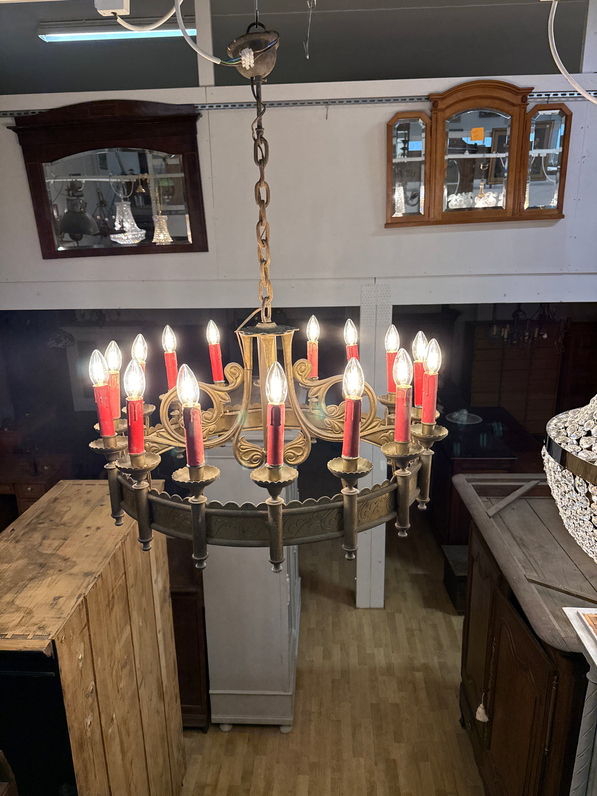 Brass lamp. Diameter 73cm, height without chain 44cm.