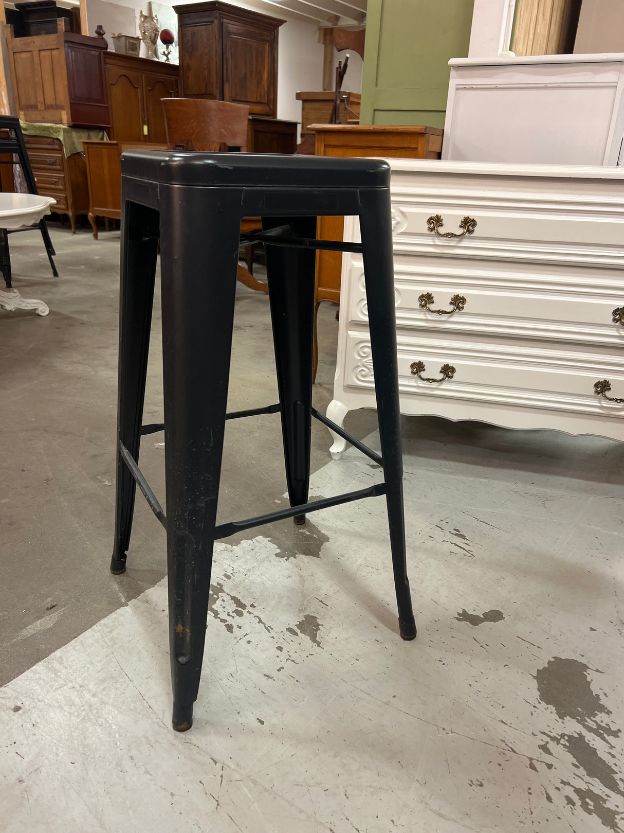 Metallinen baarijakkara L, 43cm x 43cm K.77cm