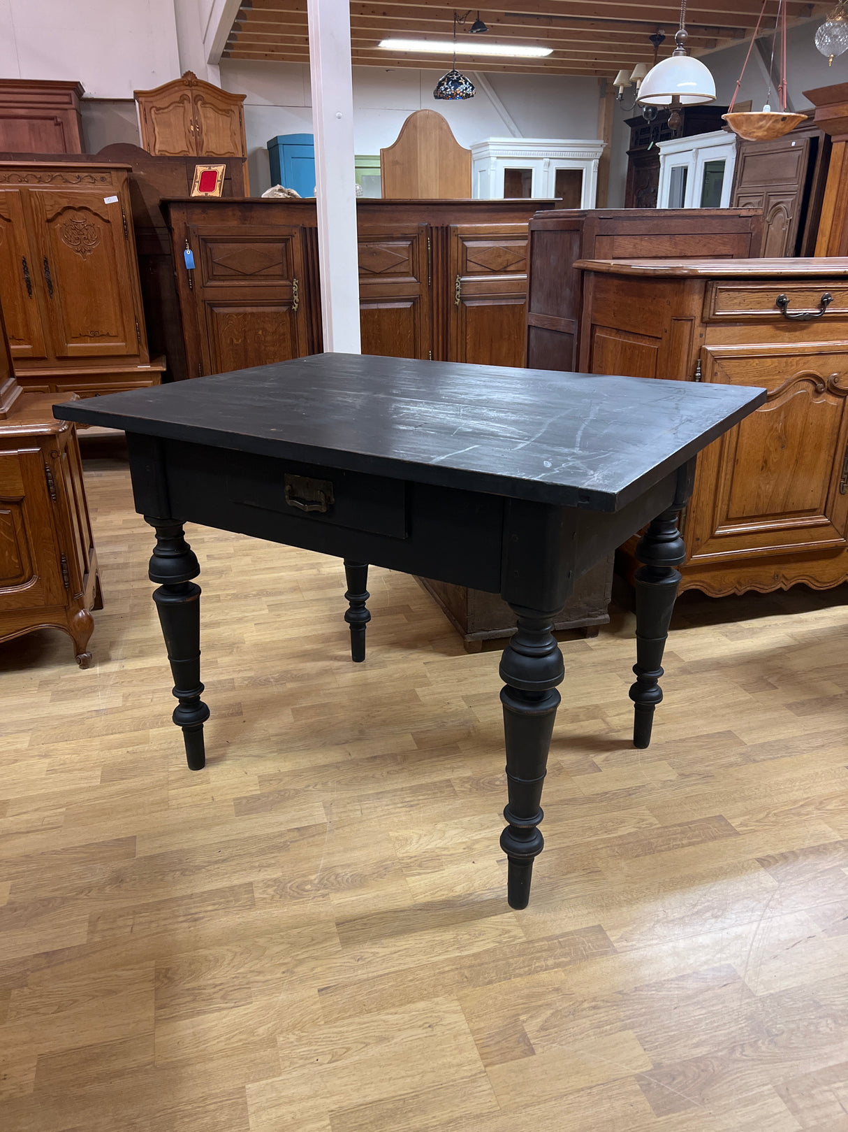 Beautiful Renaissance table, L. 106cm, W. 80cm and H. 78cm