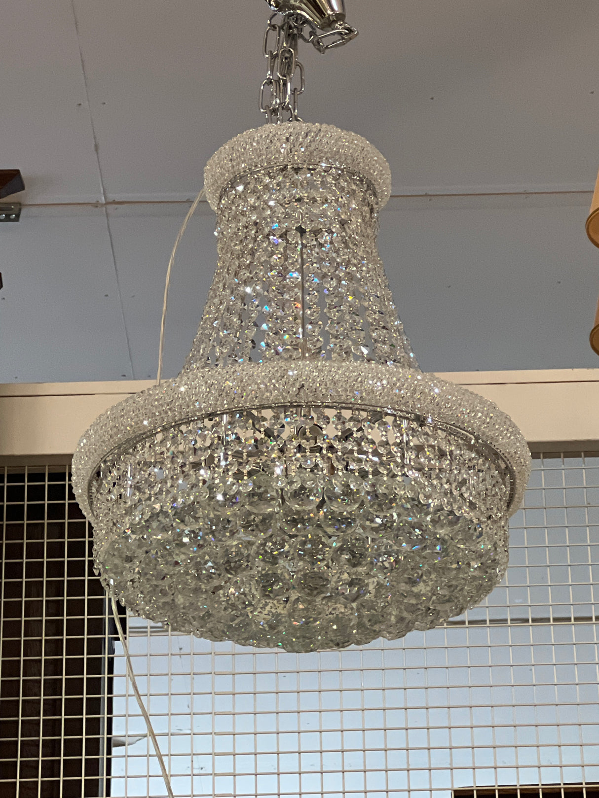 Kromirunkoinen kristallikruunu, halkaisija 50cm