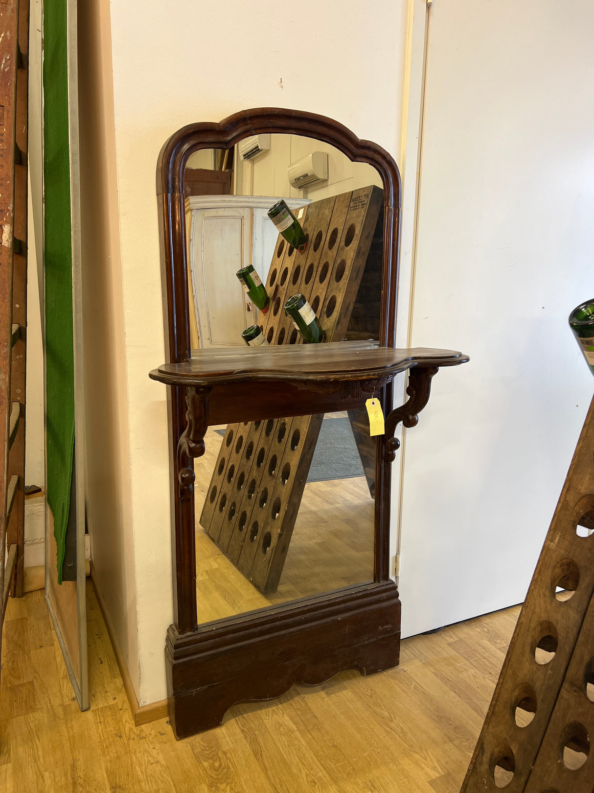 Trymoo-peili / eteiskaluste