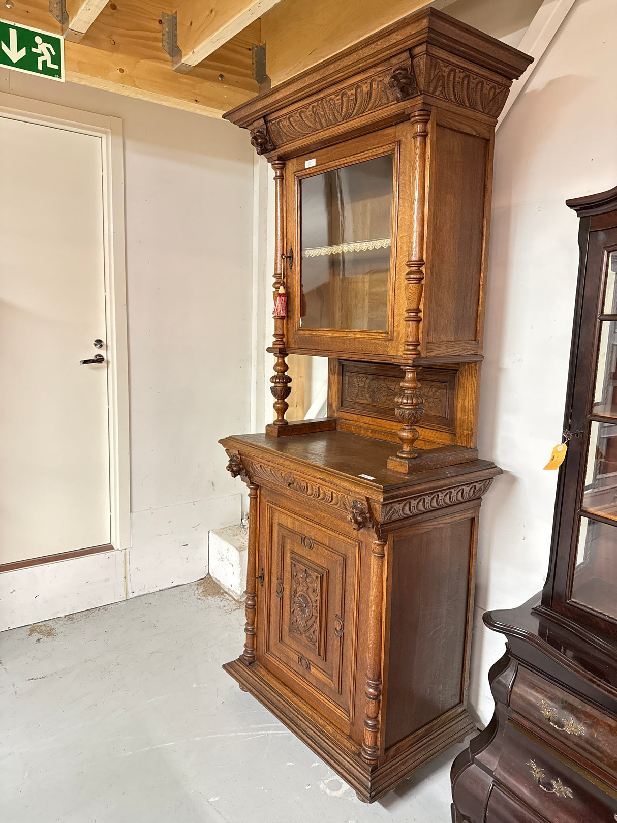 Renesanssi kartanokaappi L.99.5cm, S.55.5cm, K.223.5cm