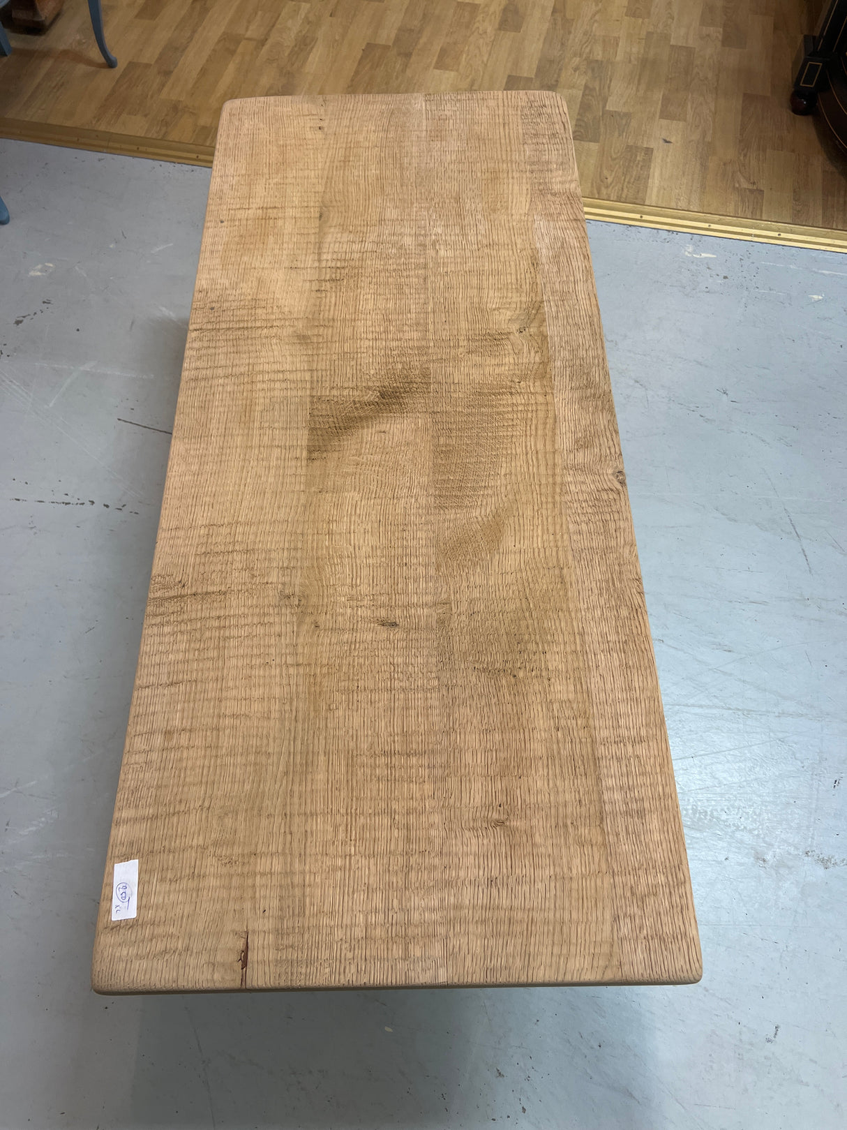 A truly magnificent oak Baroque coffee table. L. 130cm, W. 55.5cm and H. 48cm.