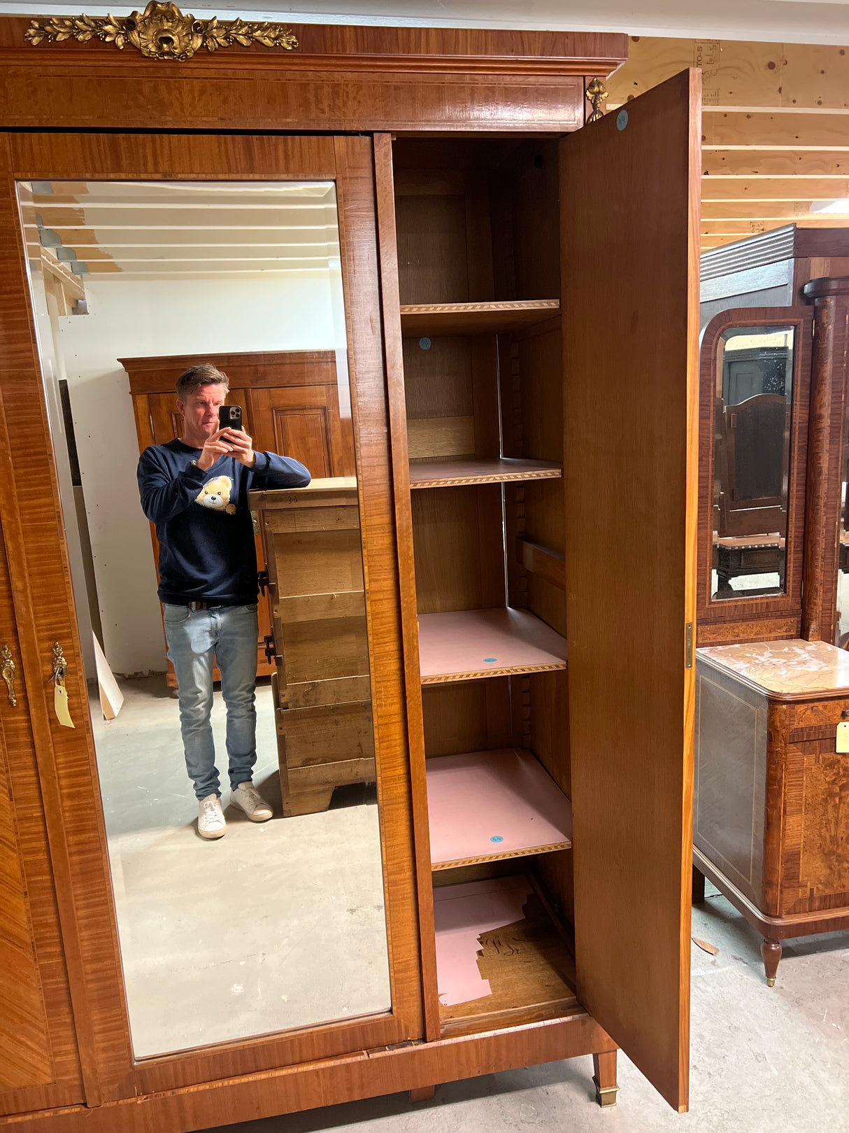 Empire wardrobe