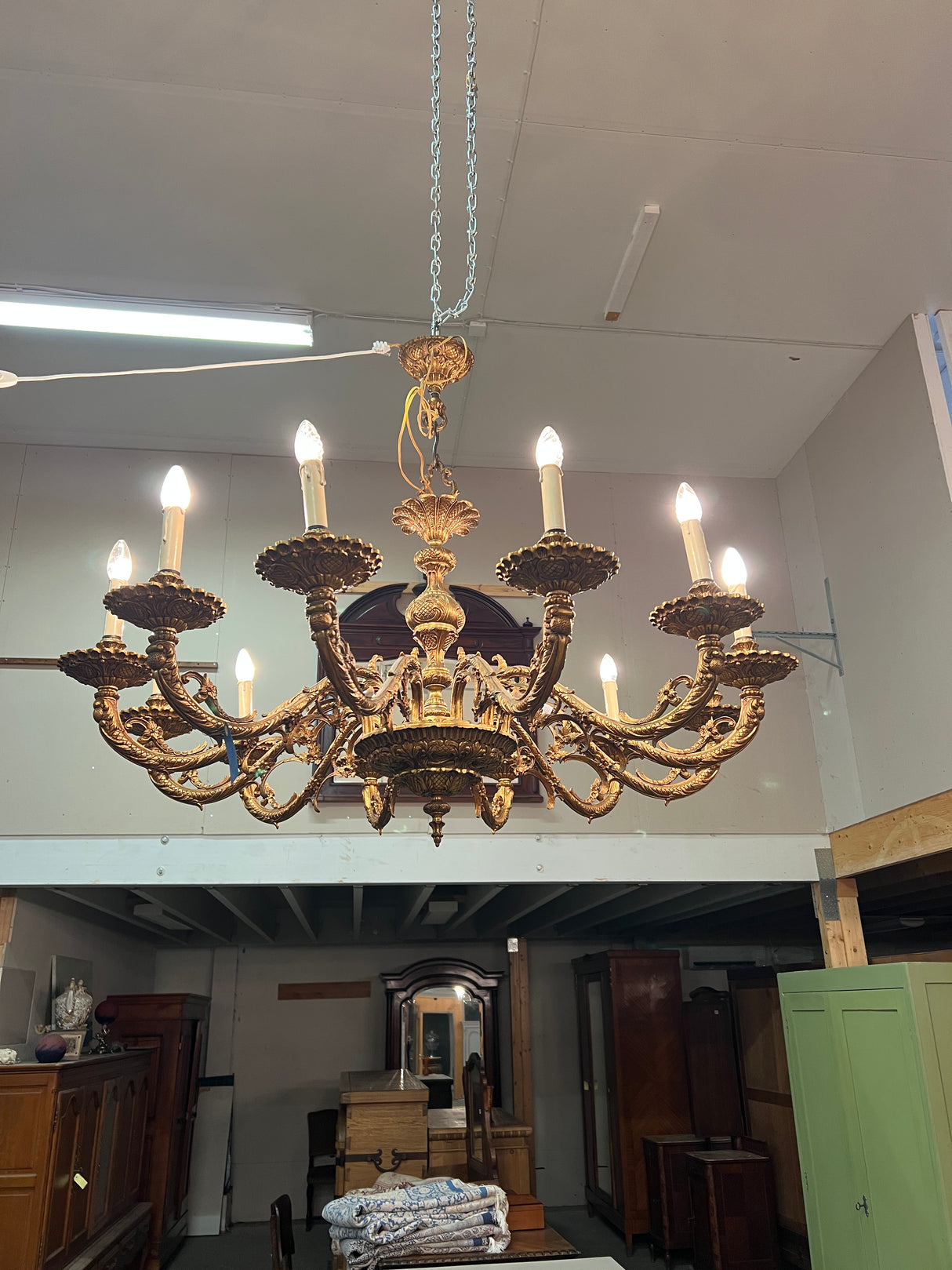 Gorgeous baroque crown in gilded bronze