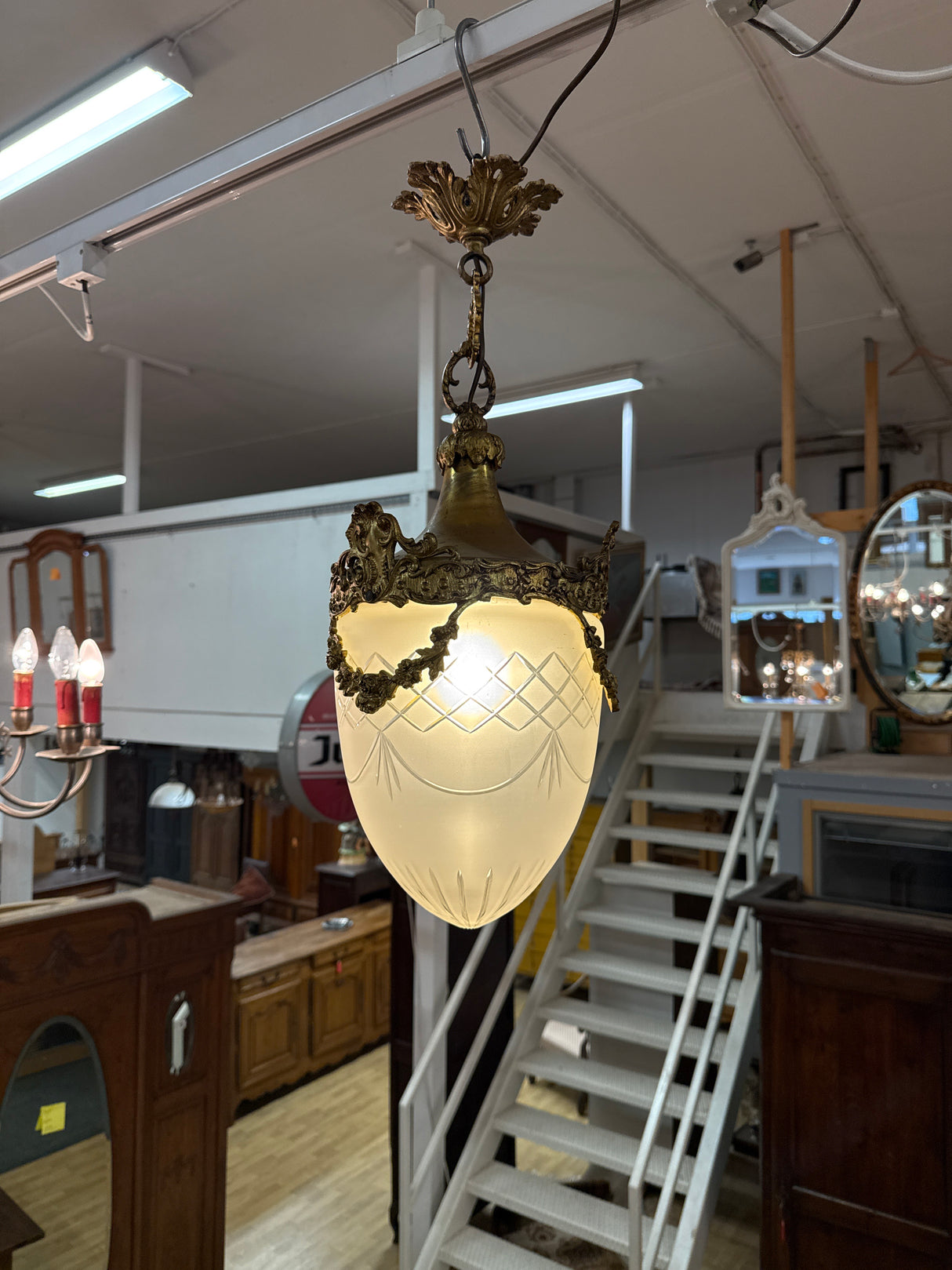 Beautiful Empire lamp, W.43cm, H.24cm