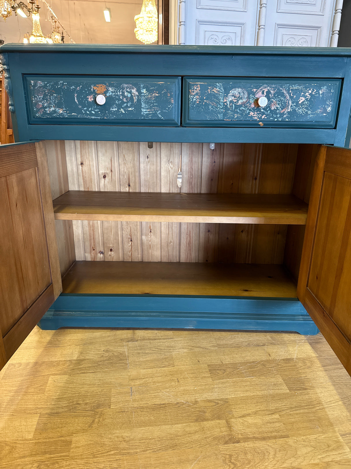 Maalattu senkki L.102cm, S,44.5cm, K.86.5cm