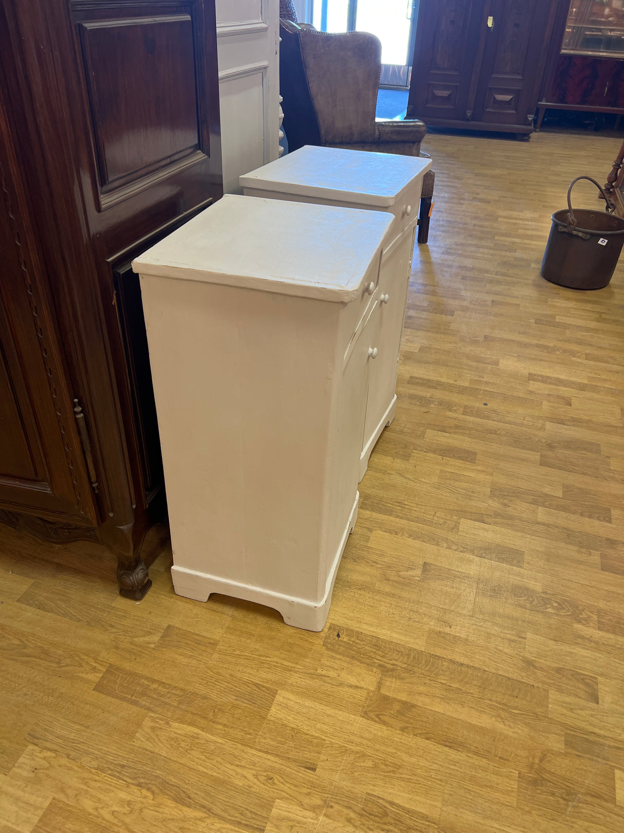 Pair of rustic bedside tables, W.41cm, D.36cm and H.80.5cm.