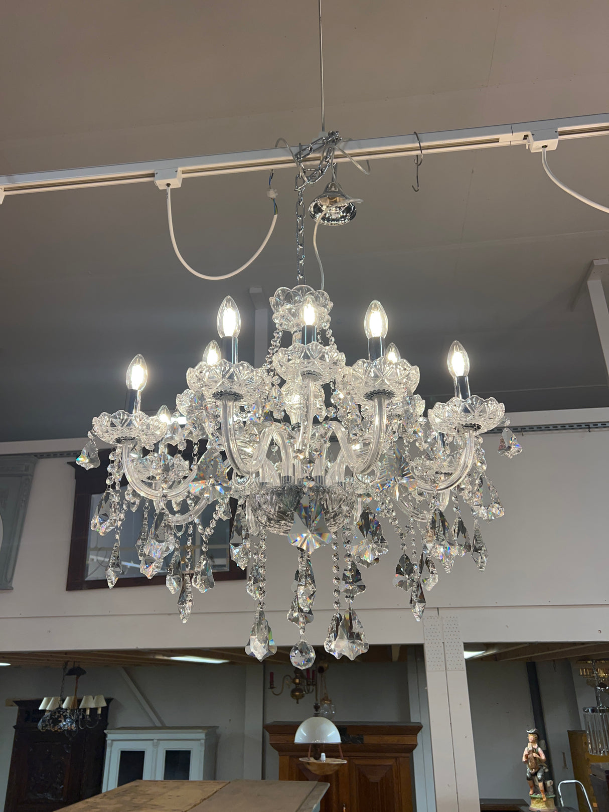 Maria Teresia kristallikruunu Halk. N.70cm ja Kork. N.70cm