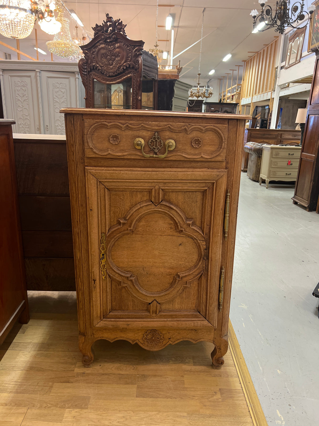 Super nice rococo small cabinet, W. 72cm, D. 39cm and H. 113cm