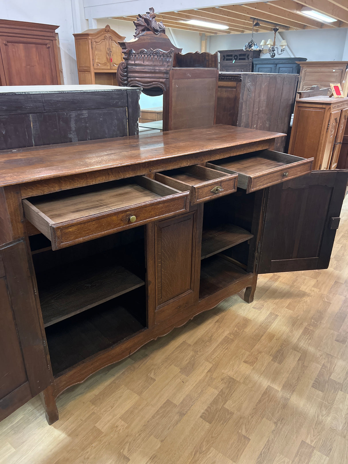 Tammi senkki L. 172cm, S. 53,5cm ja K. 125cm