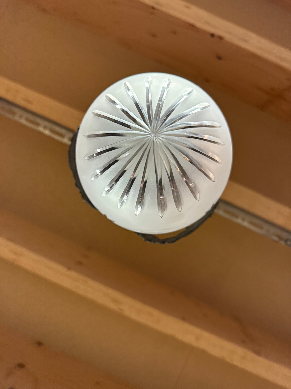 Kaunis empire ”muna” valaisin K.34cm (ilman ketjua), H.18cm