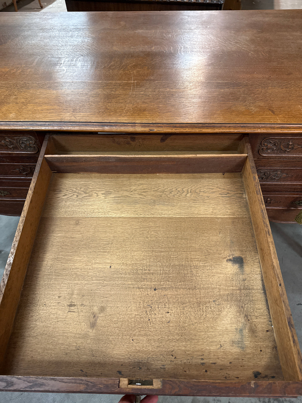 Rokokoo-johtajankirjoituspöytä L.160cm,S.90cm, K.77cm