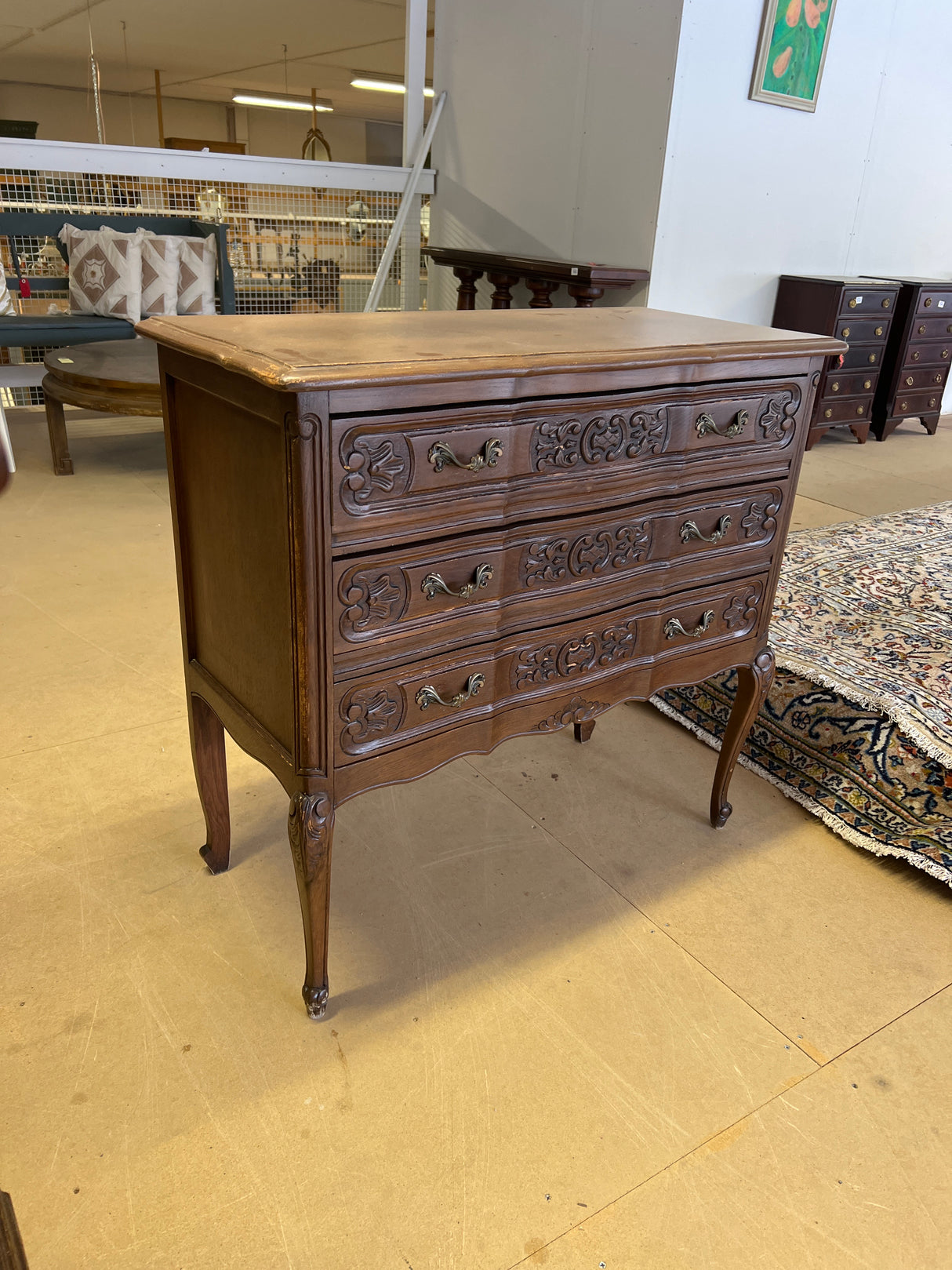 Rokokoo lipasto L. 83,5cm, S. 38,5cm ja K. 79,5cm