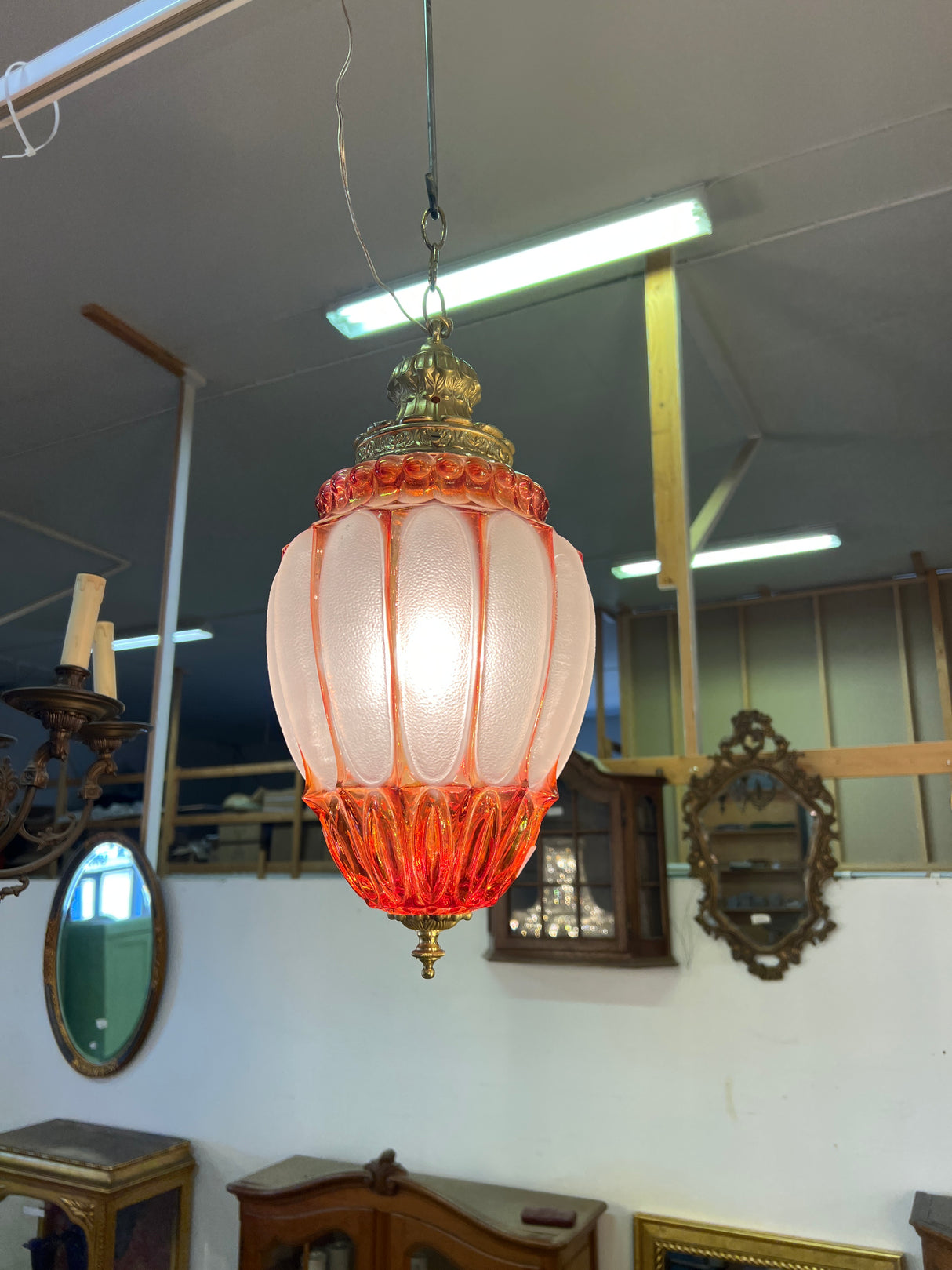 Magnificent Hall Chandelier, 24cm diameter and 45cm height