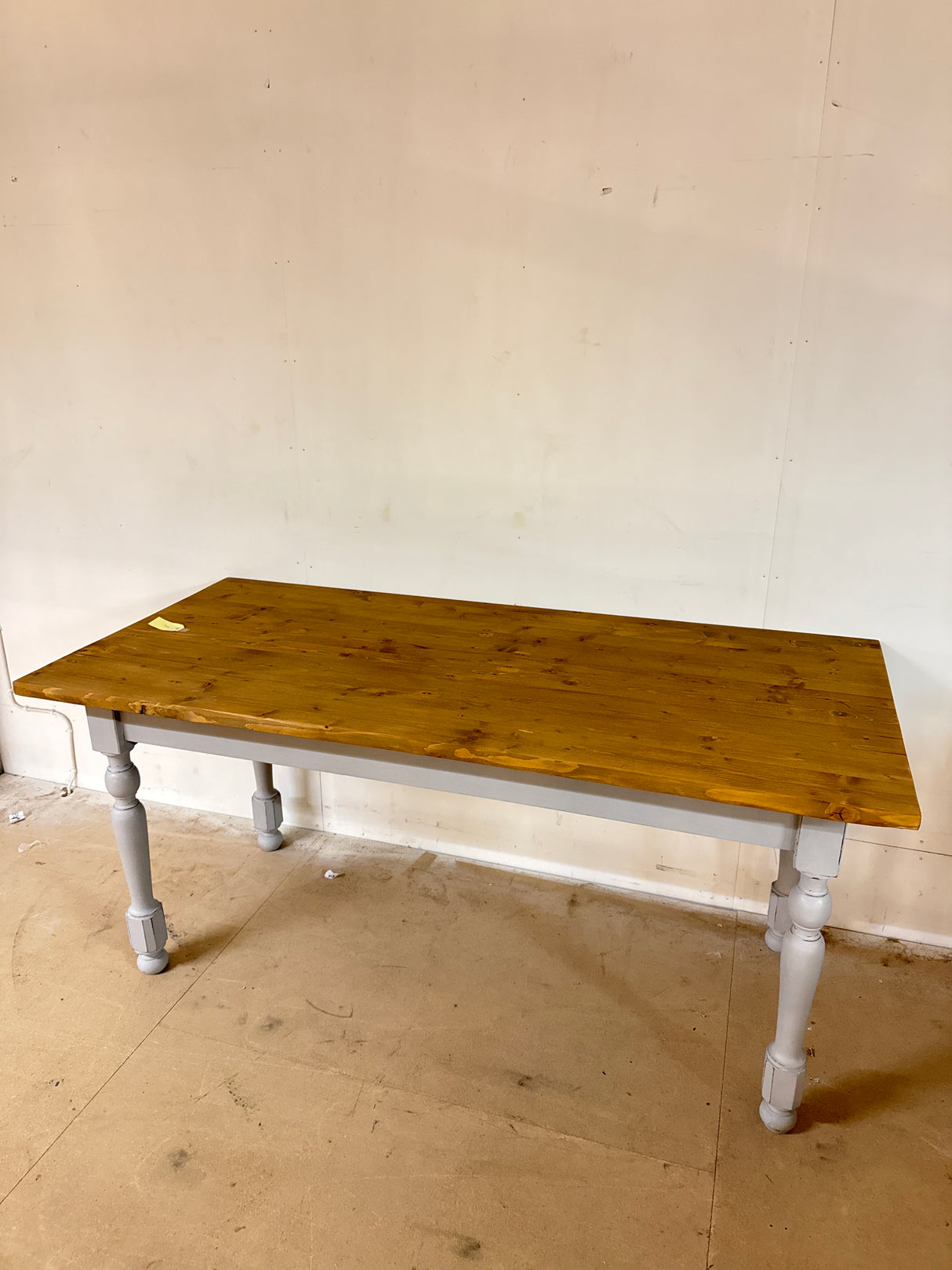 Talonpoikais-ruokapöytä P.168.5cm, S.77cm, K.78cm