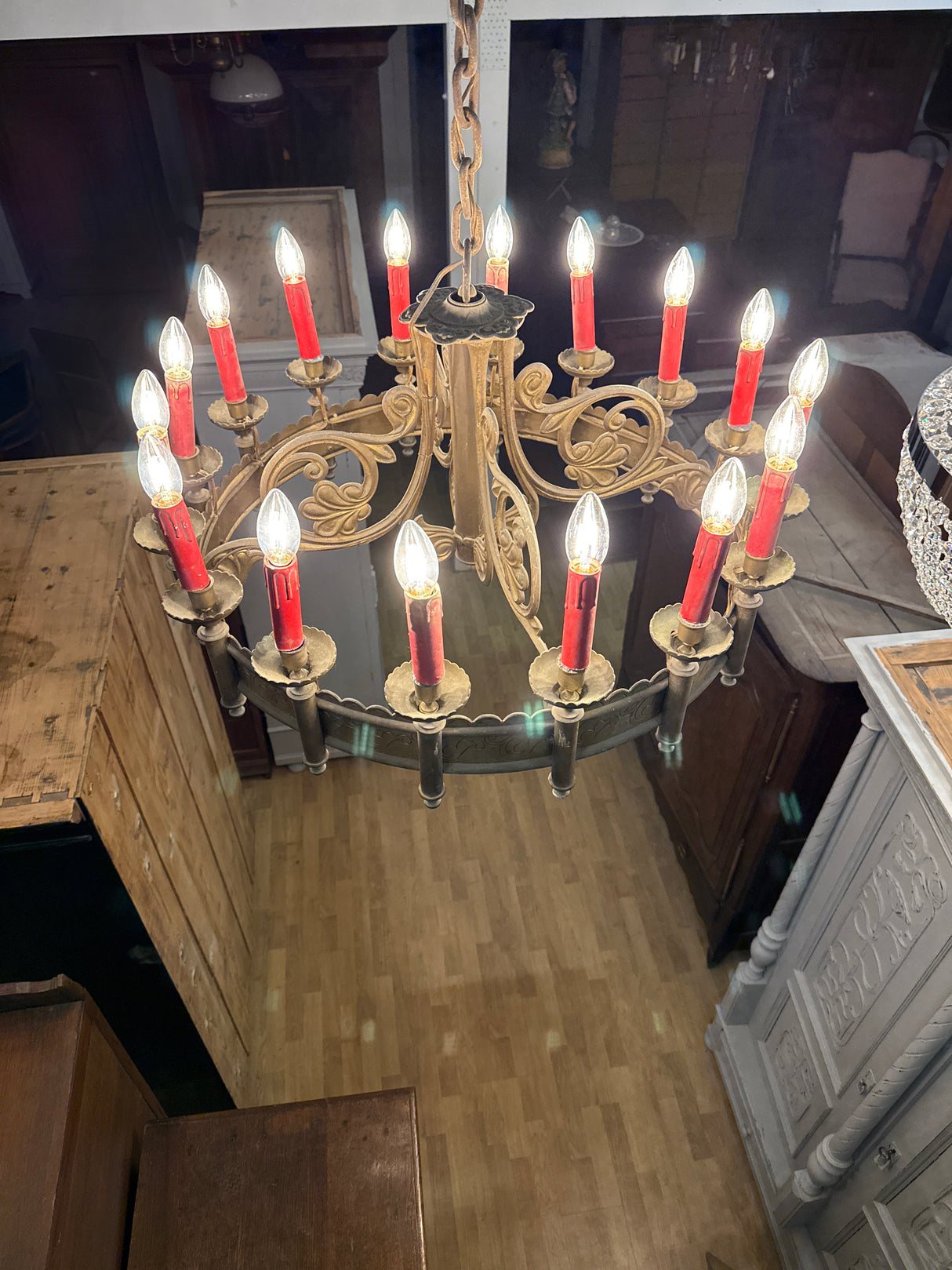 Brass lamp. Diameter 73cm, height without chain 44cm.