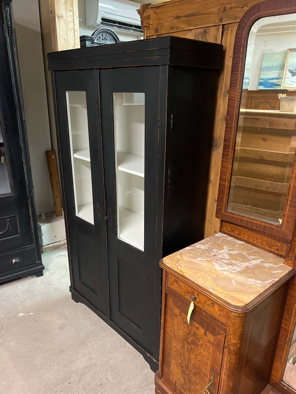 Small farmhouse display cabinet W. 92.5cm, D. 34.5cm and H. 166.5cm
