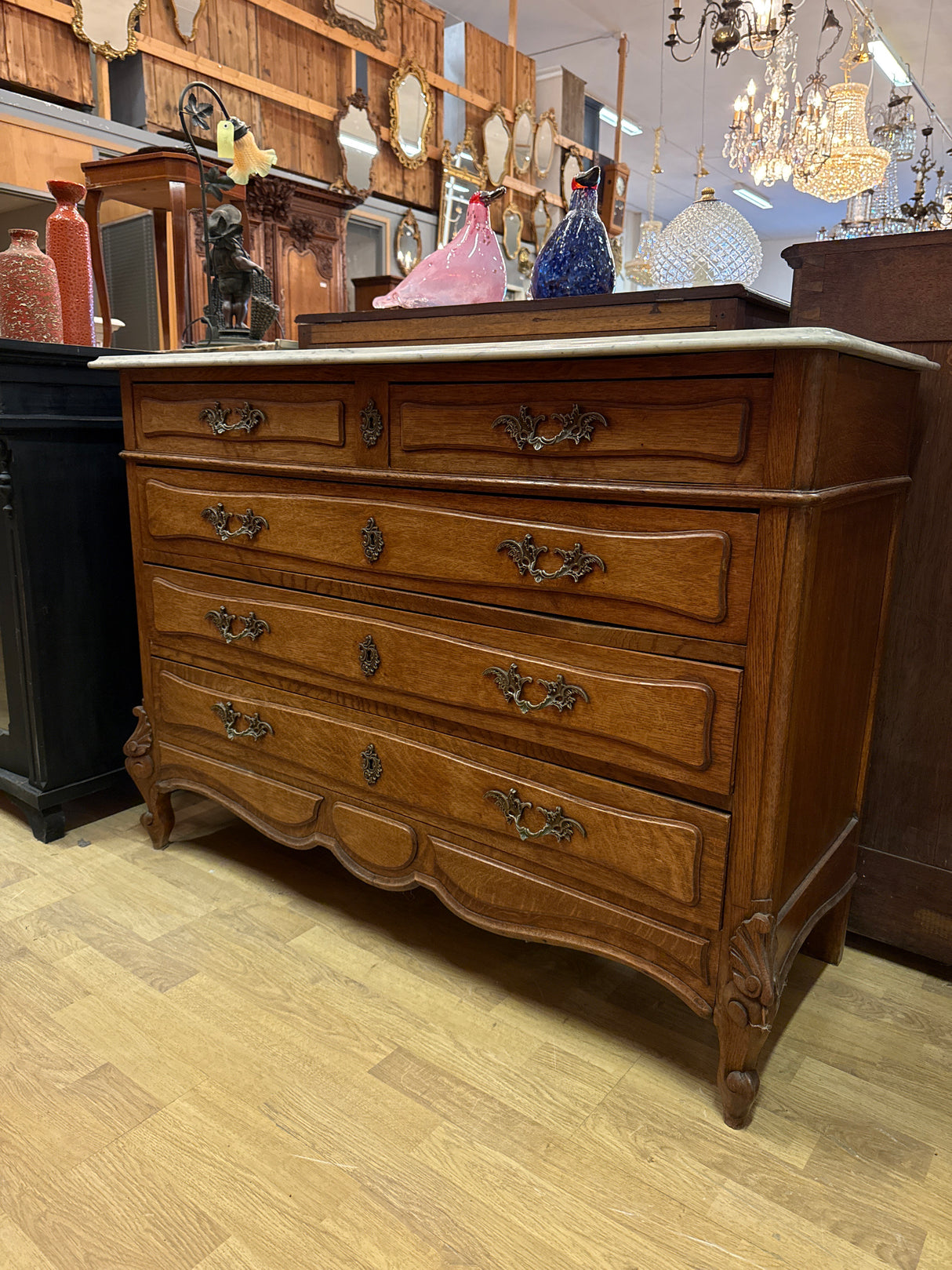 Rococo chest of drawers