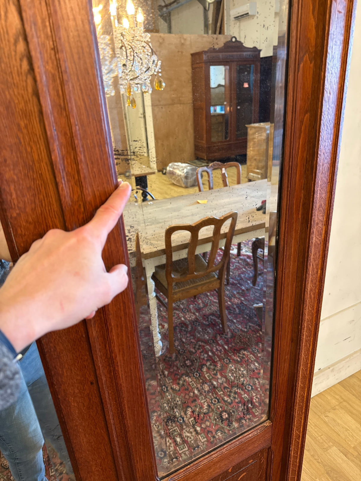 Upea Jugend-vaatekaappi L.145cm, S.62cm, K.212cm