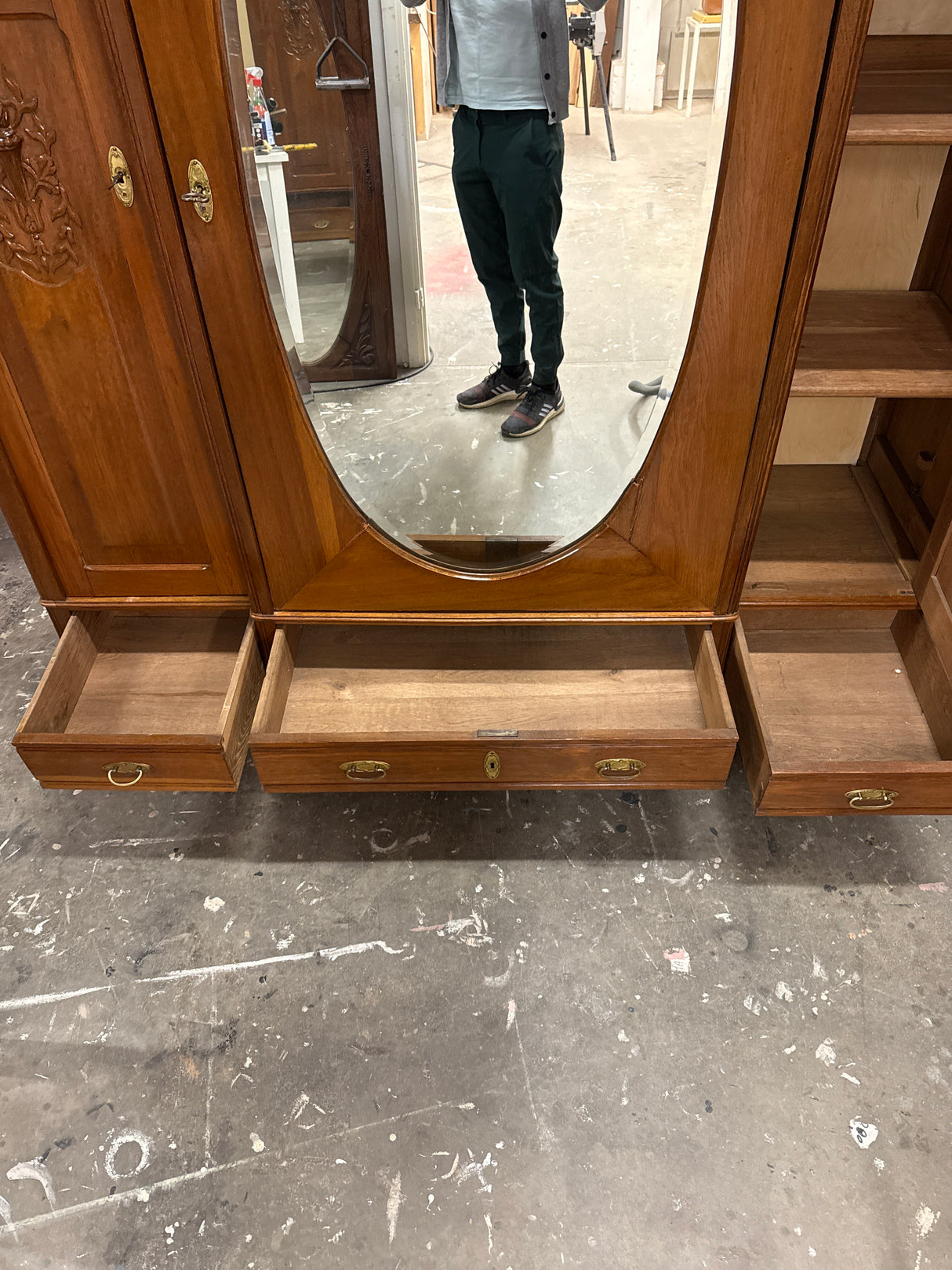 Jugend vaatekaappi L.187cm, S.60cm, K.221cm