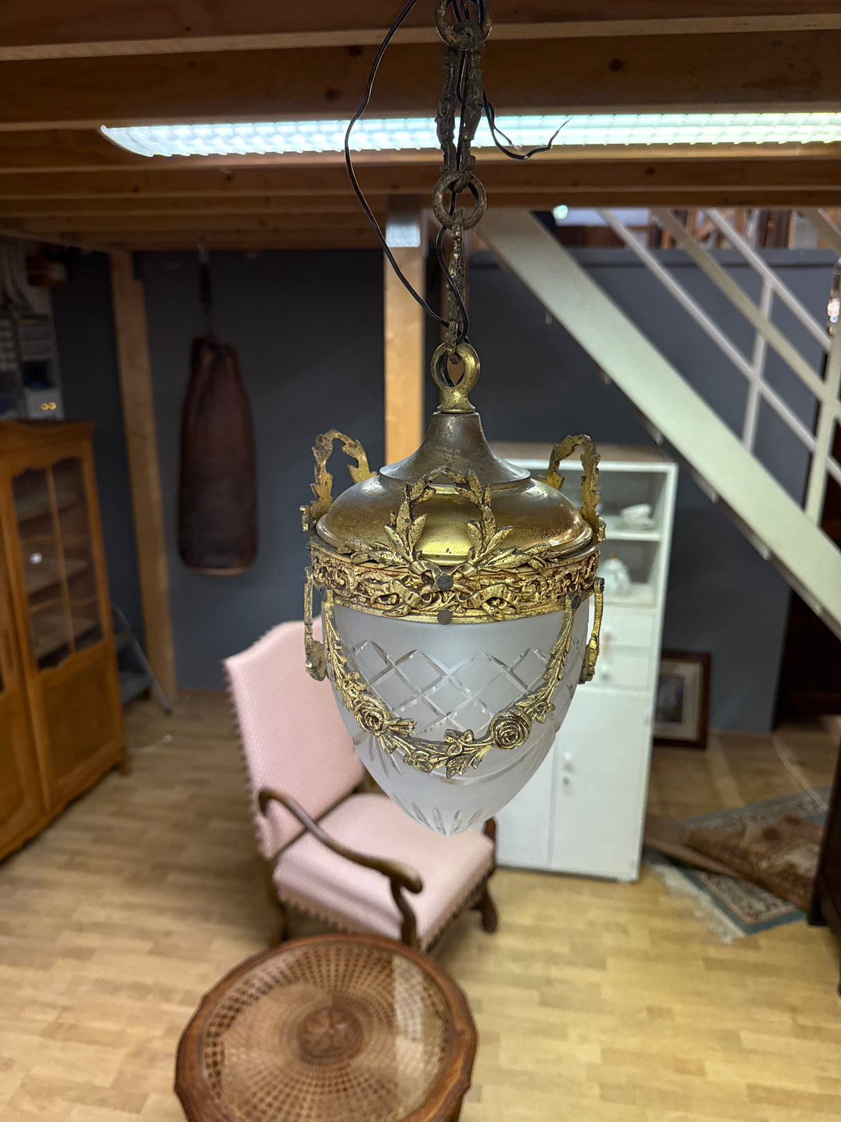 Empire "egg lamp" W.29cm, H.19cm