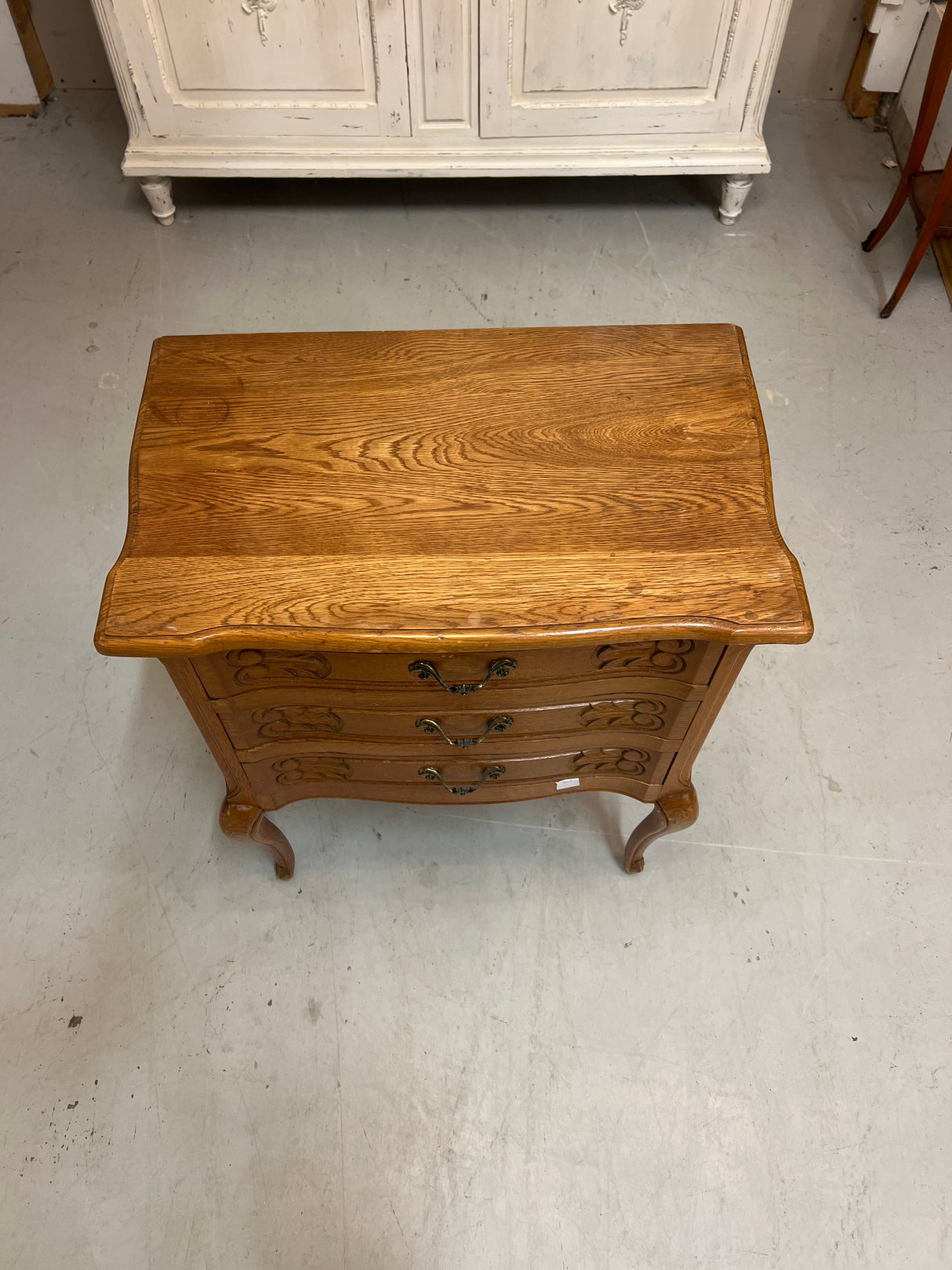 Rokokoo lipasto L. 59cm, S. 36cm ja K. 73cm